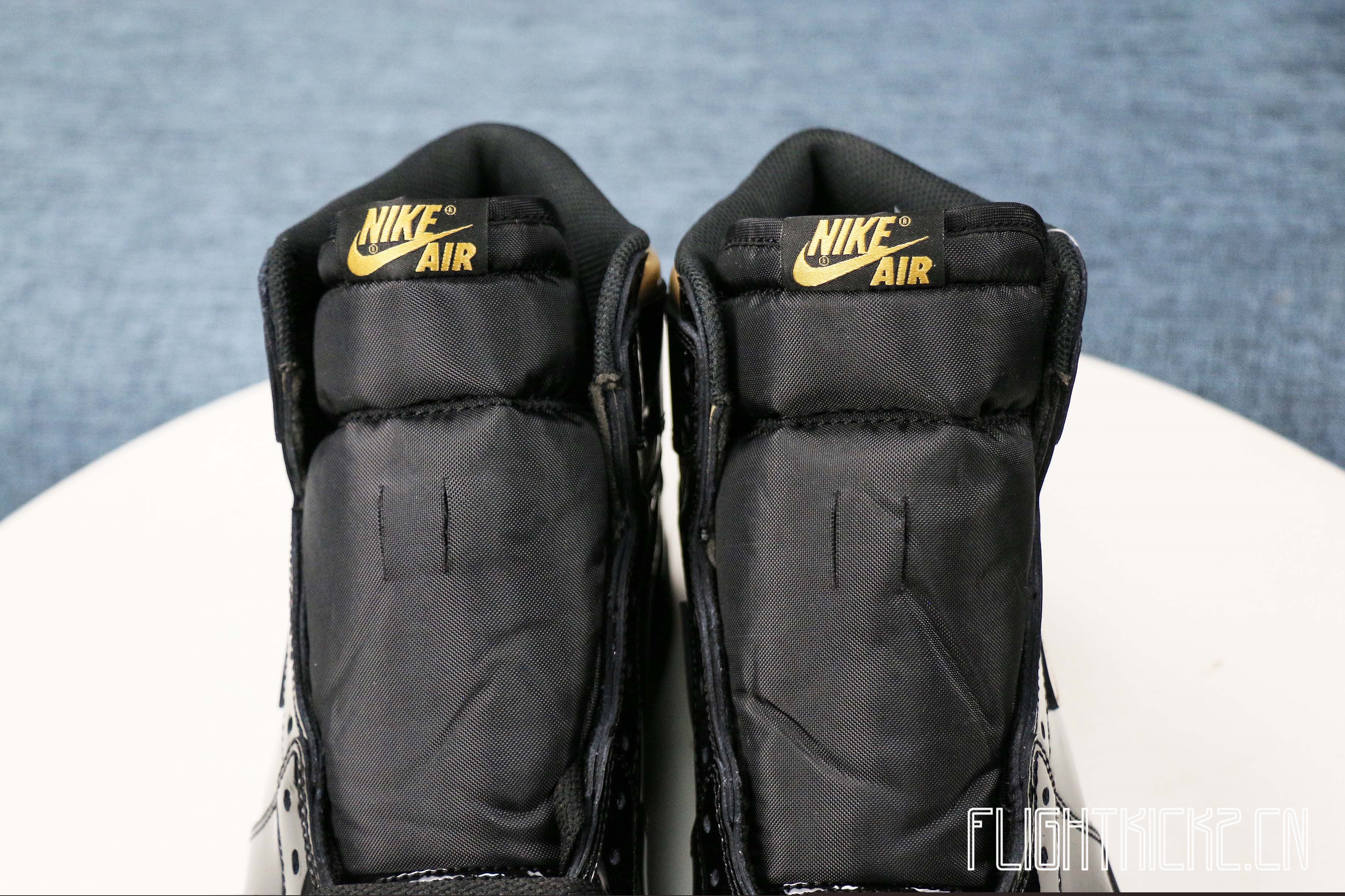 Air Jordan 1 Retro High OG in Black/Metallic Gold 2020