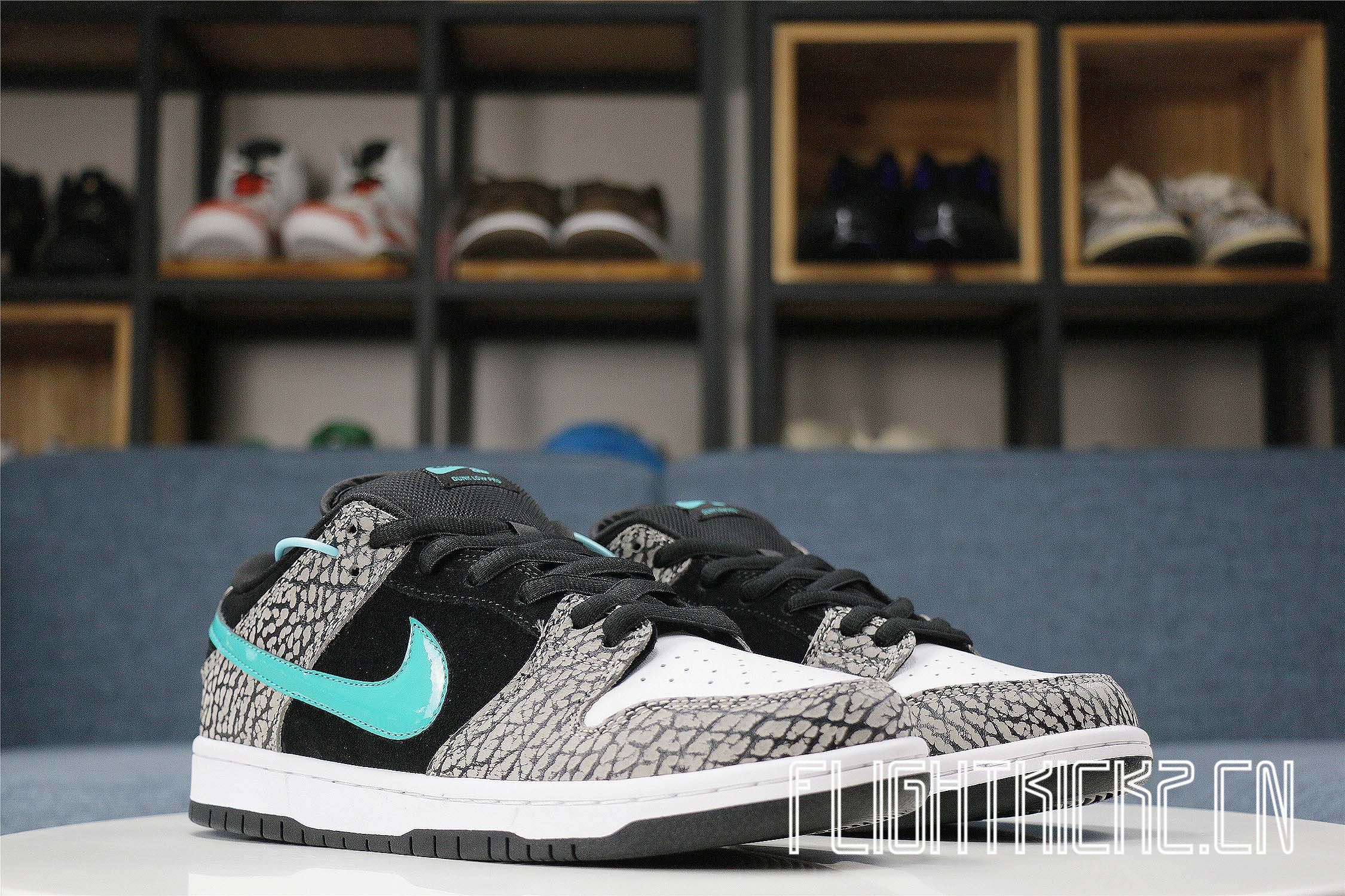 Nike Dunk Low Pro Elephant