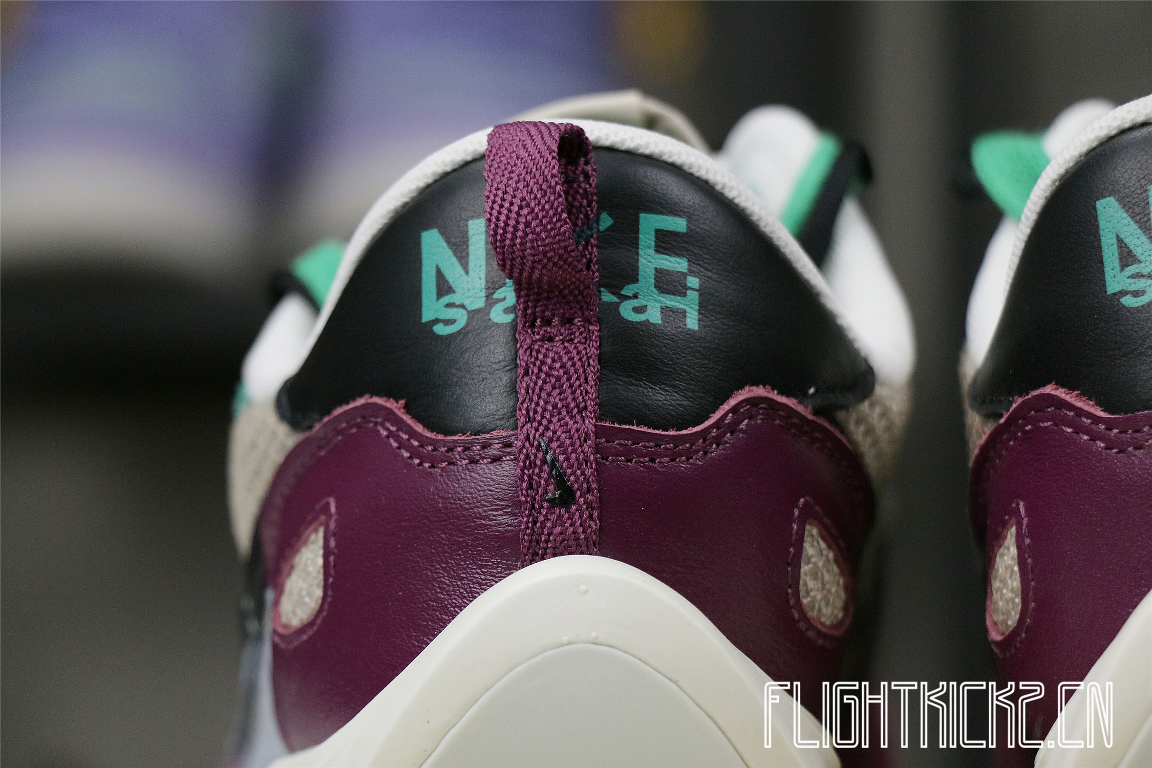 Nike Vaporwaffle sacai Villain Red Neptune Green (LN5 A1)