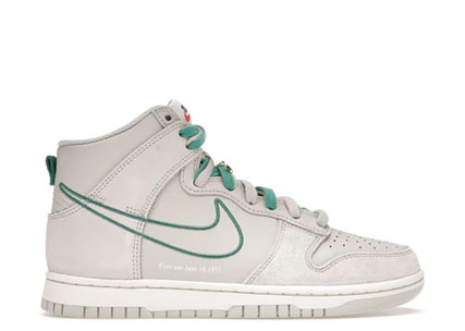 Nike Dunk High First Use Sail