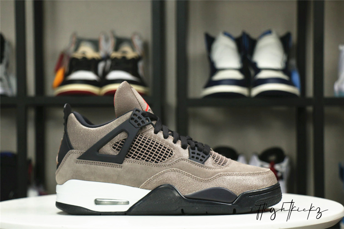 Air Jordan 4 Retro ‘Taupe Haze’
