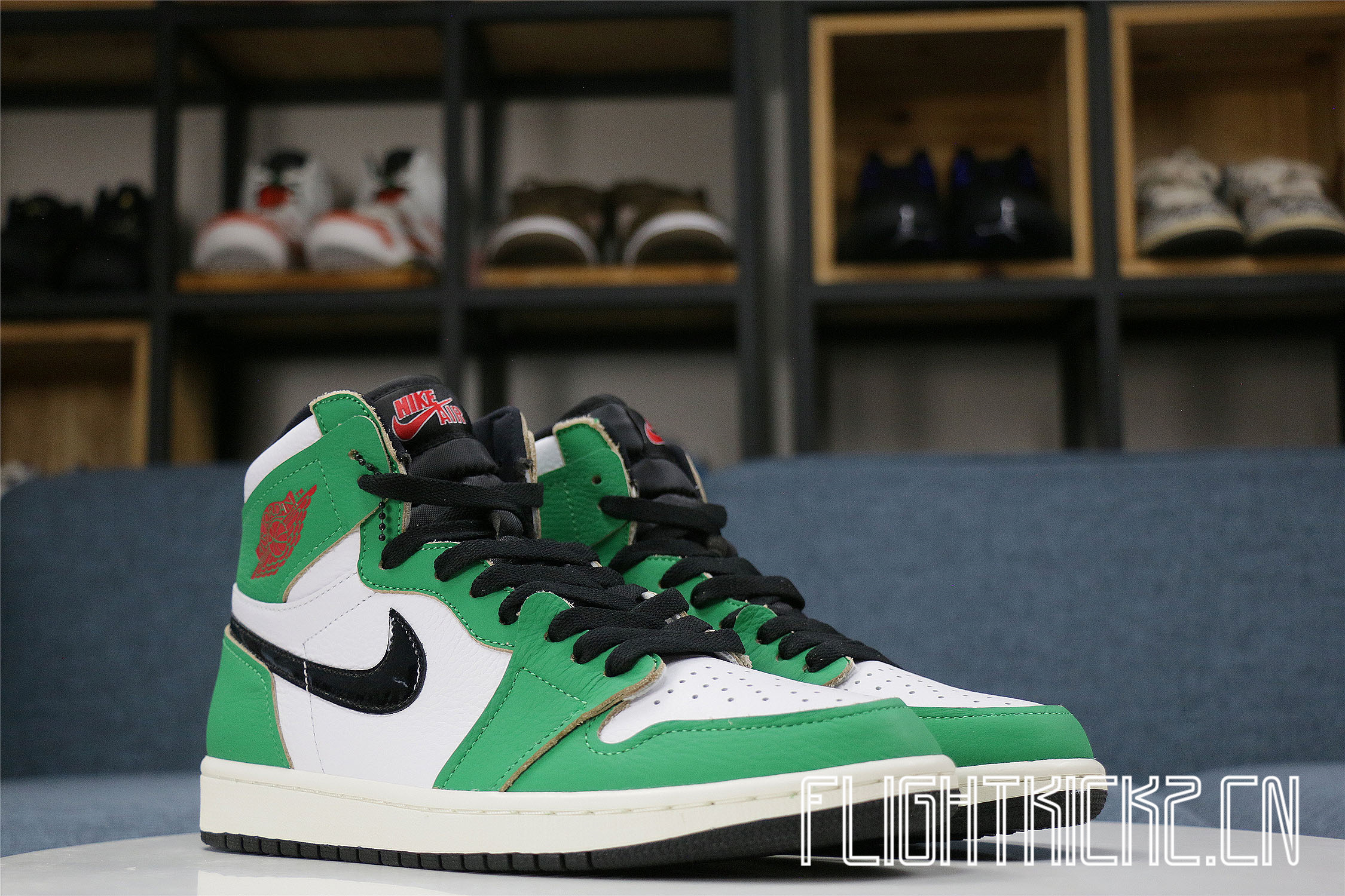 Air Jordan 1 Retro High Lucky Green 2020