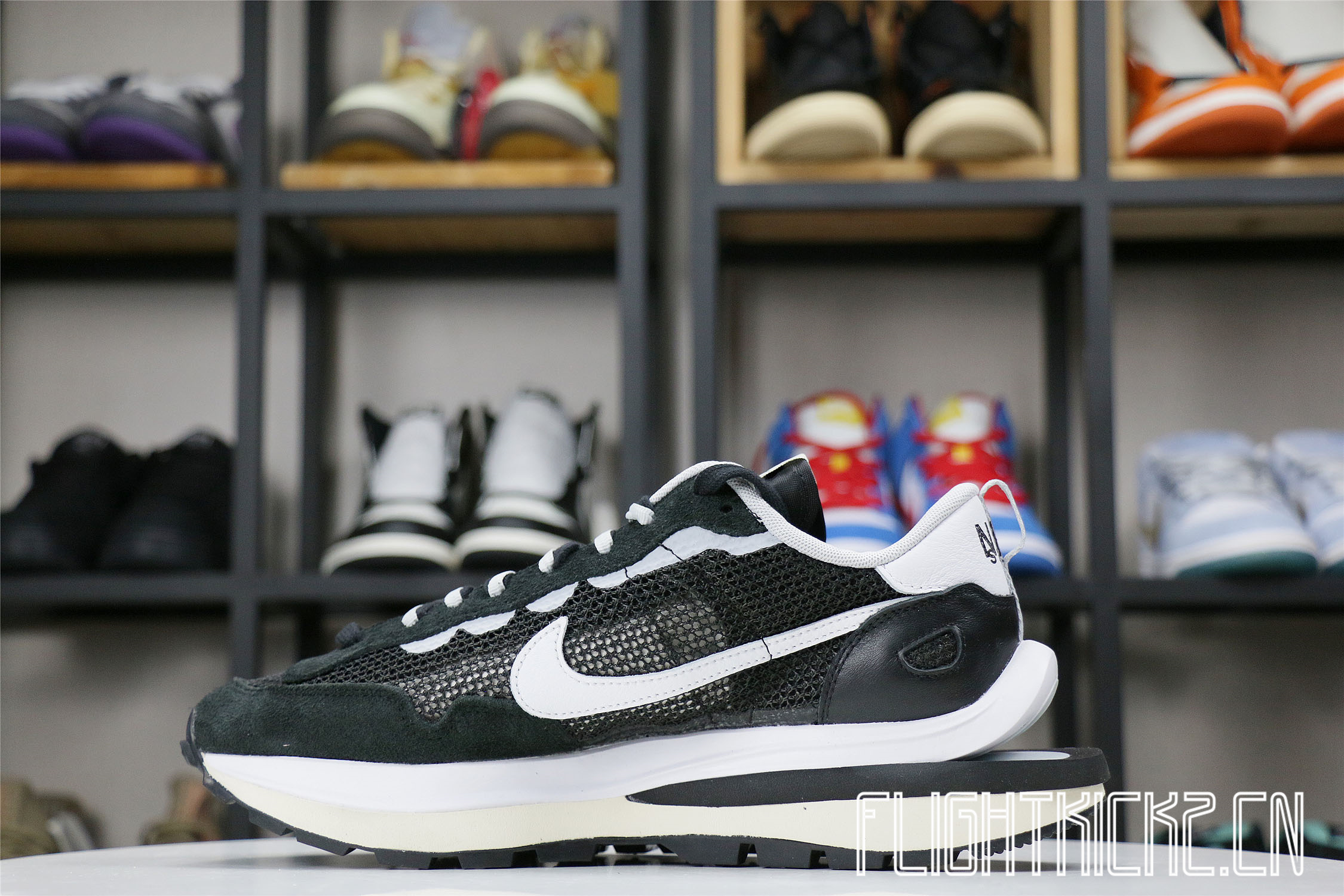 Sacai x Nike Vaporwaffle Black White (LN5 A1)