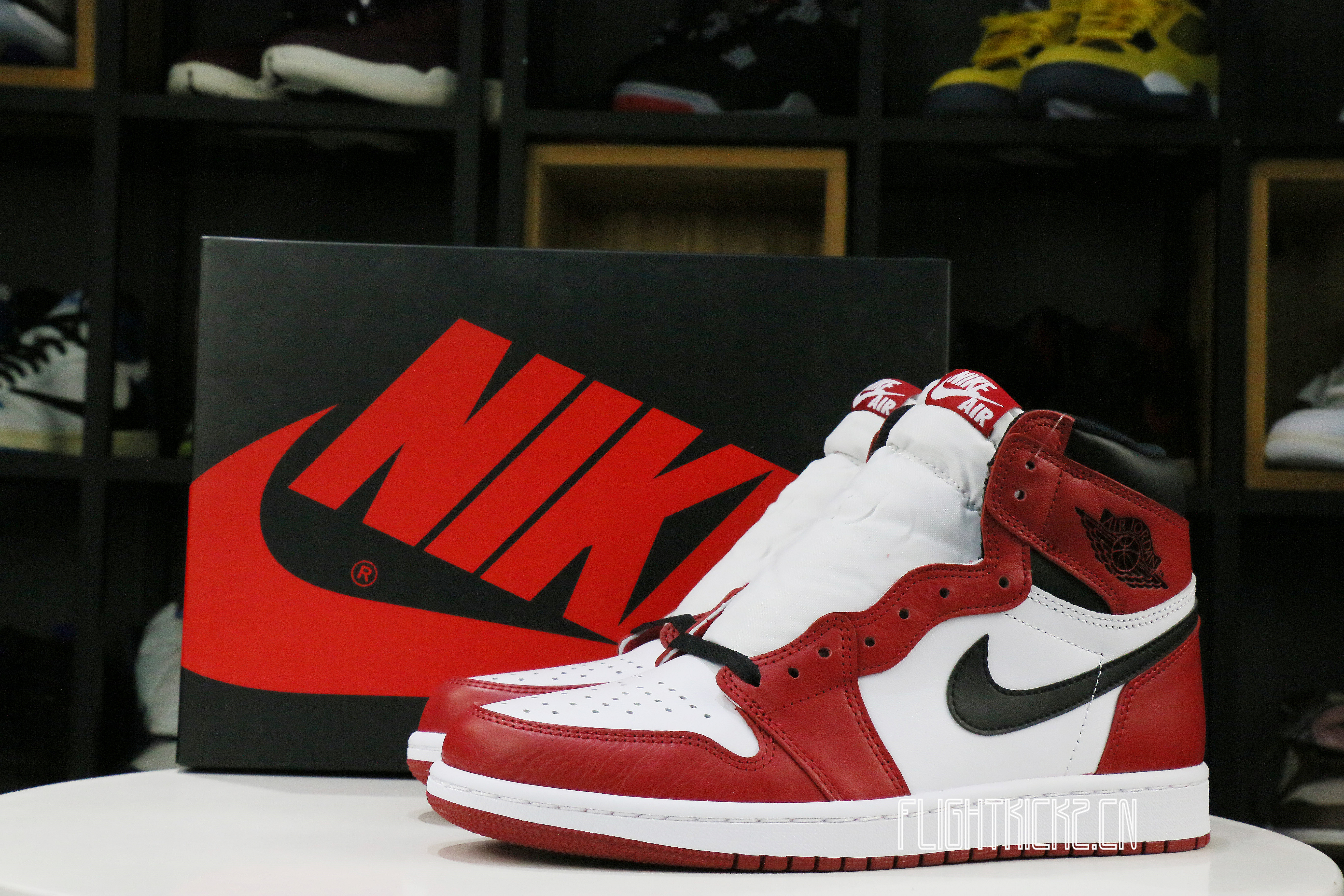 Jordan 1 Retro Chicago 2015 (LN5 A1)