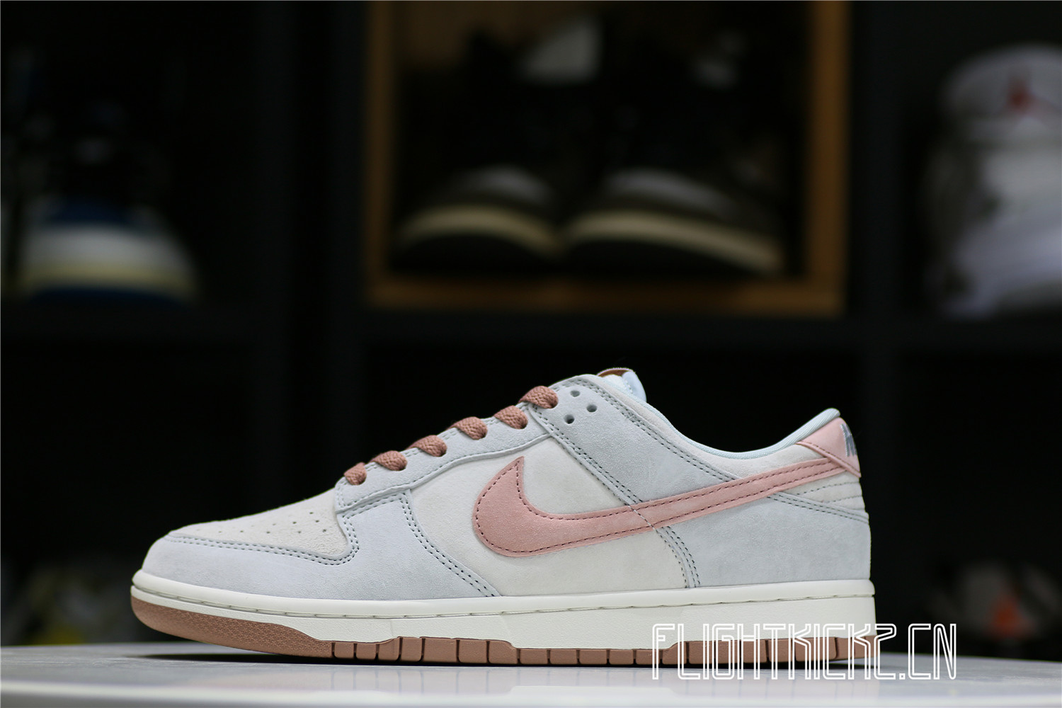 Nike Dunk Low Fossil Rose