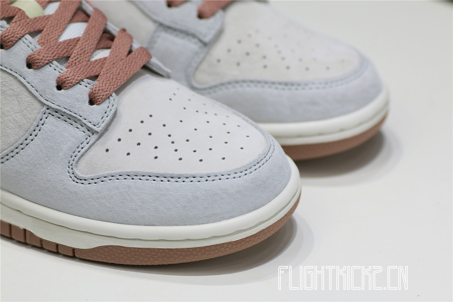 Nike Dunk Low Fossil Rose