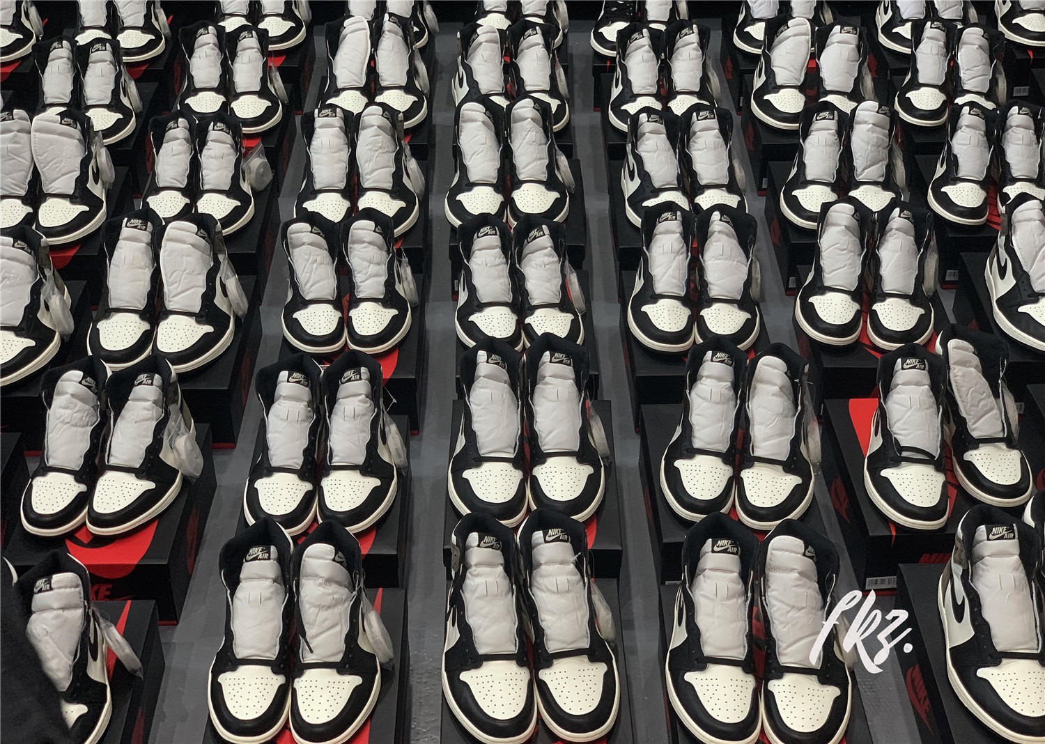 Jordan 1 Retro High Dark Mocha 2020 (LN5 A1 Batch)