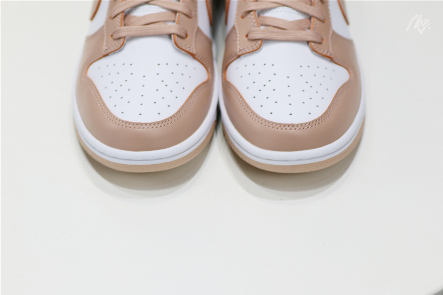 Nike Dunk Low Rose Whisper