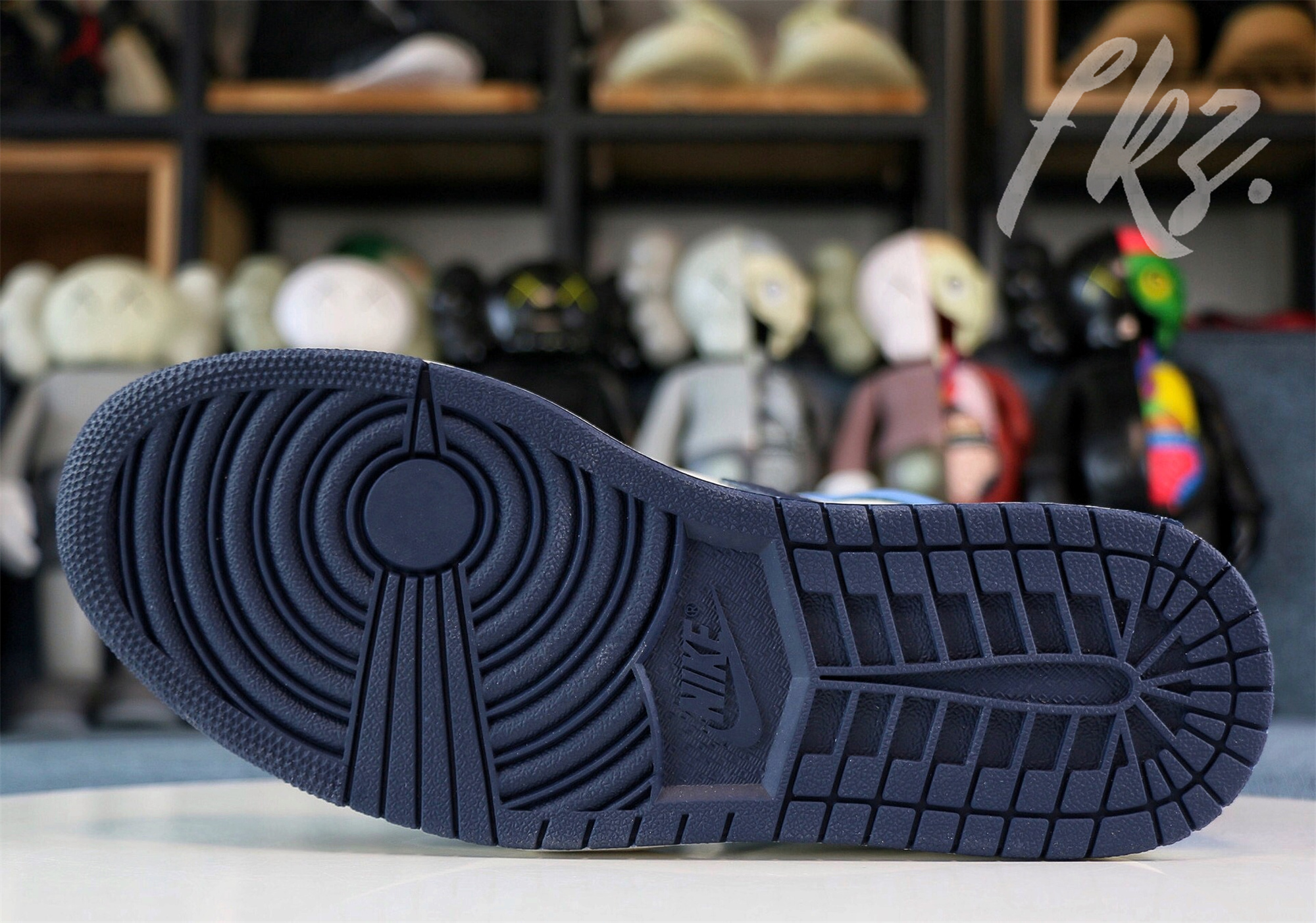 Air Jordan 1 Retro Obsidian (GS) (LN5 A1 Batch)