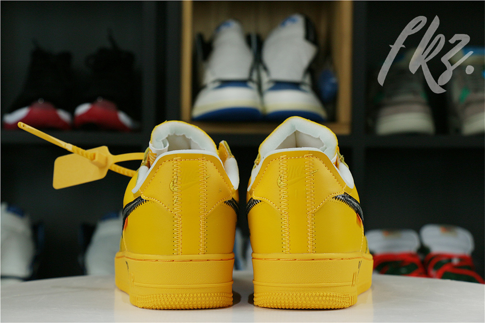 Off White x Air Force 1 “University Gold” 2021