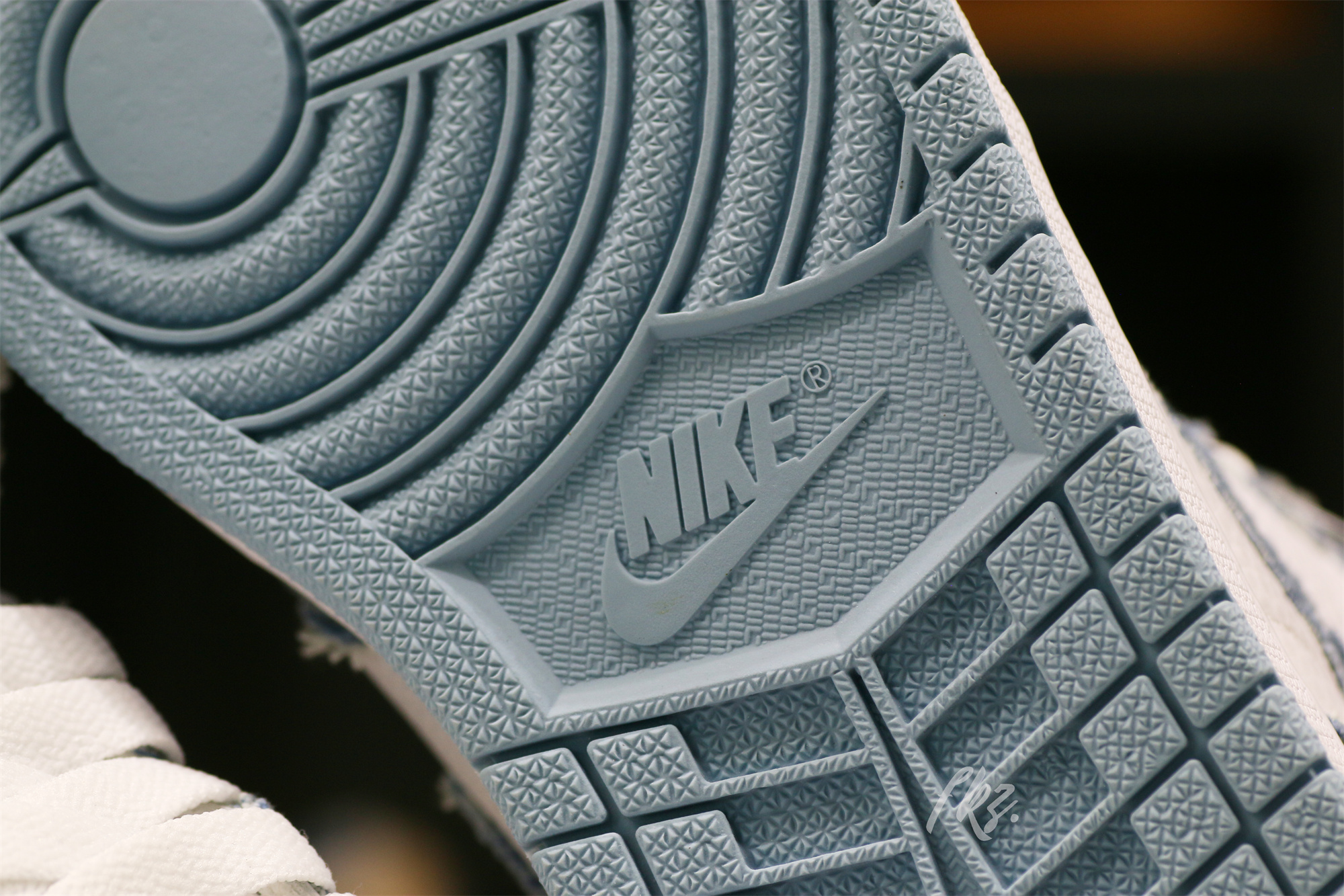 Air Jordan 1 High OG WMNS Denim 2022