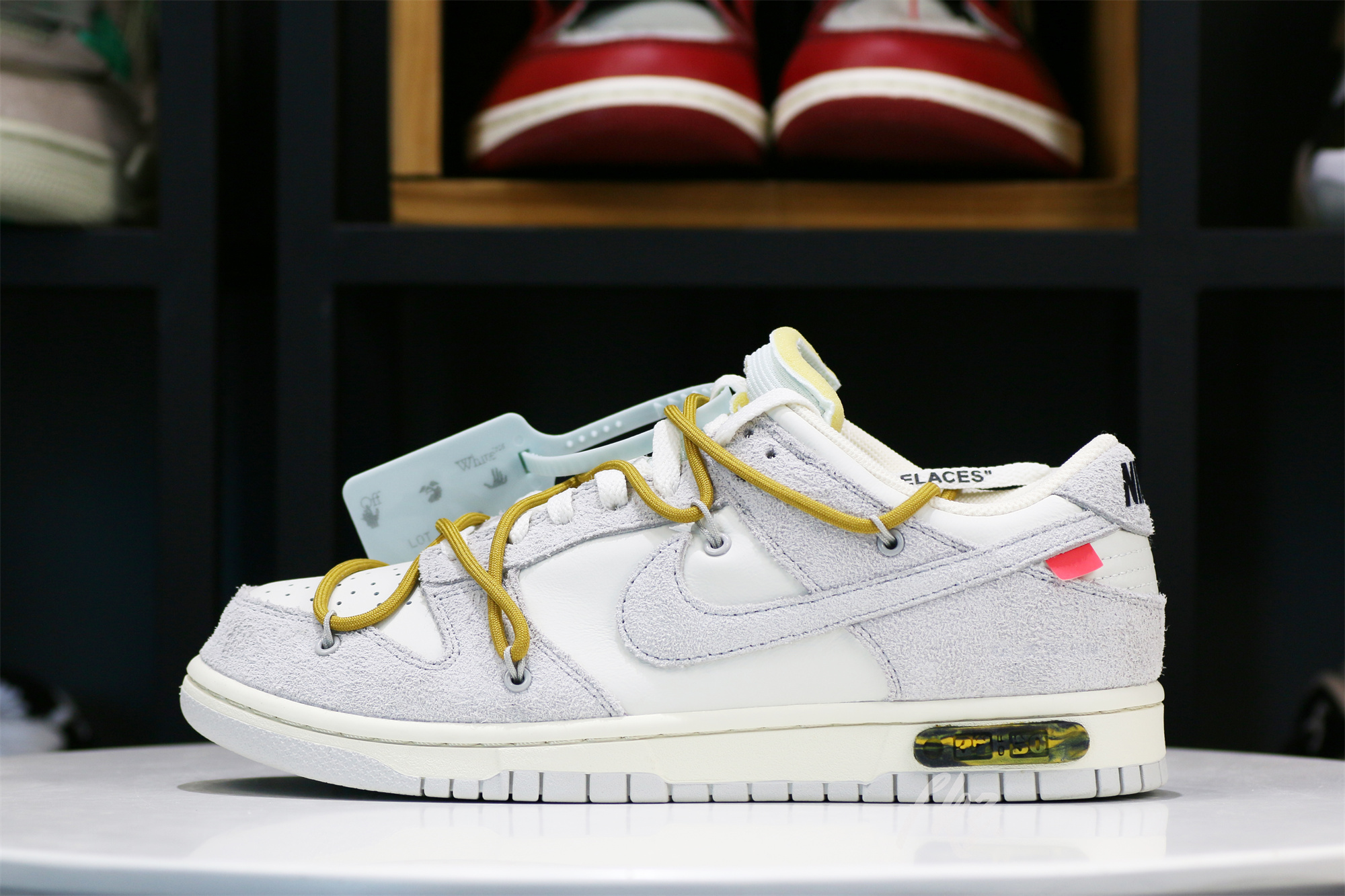 Nike Dunk Low Off-White Lot 37