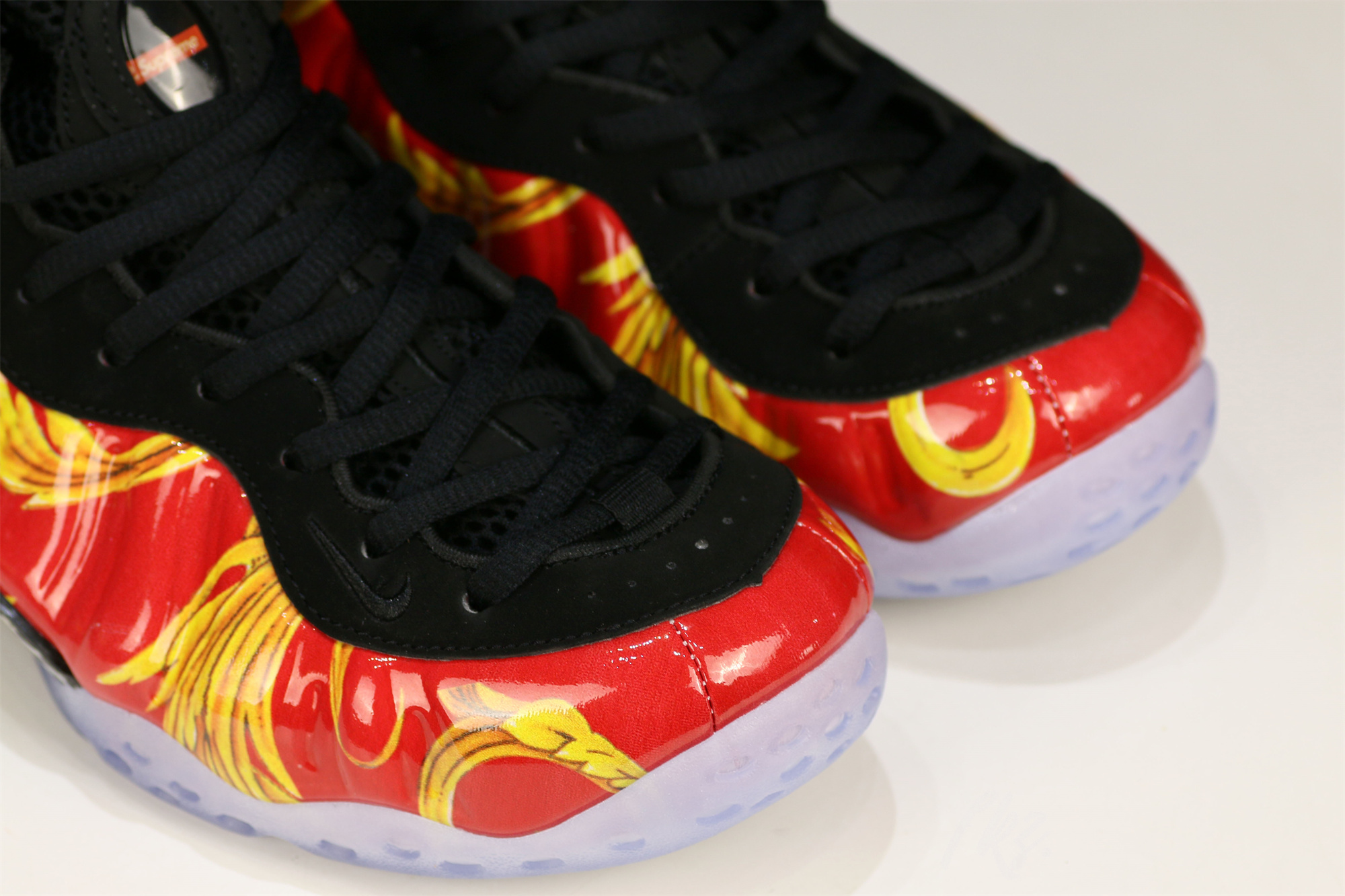 Supeme x Nike Air Foamposite One Red