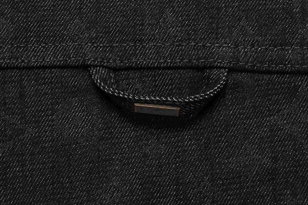 L– three-dimensional presbyopic denim jacket