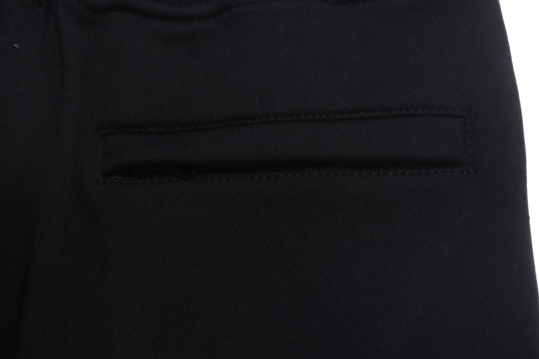 Stone Island One Pocket Basic Badge Sweatpants