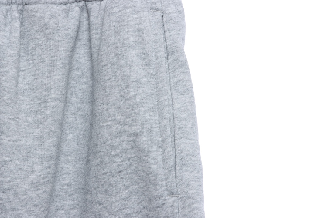 FOG Eighth Season Flocked Print Letter Shorts