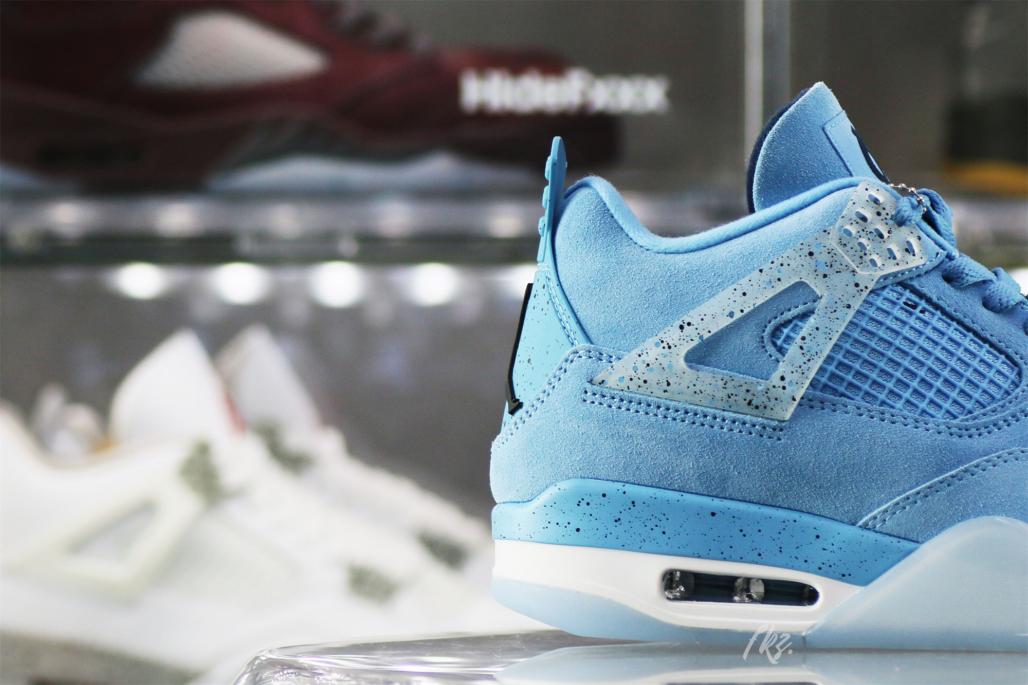 Air Jordan 4 Retro UNC (PE)