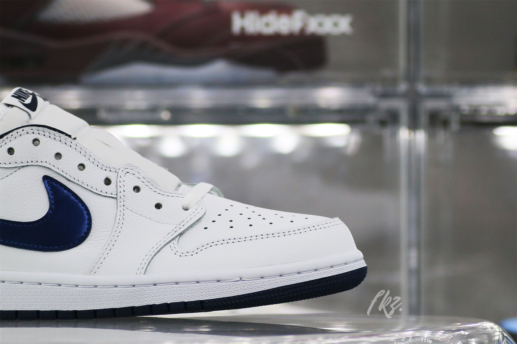 Air Jordan 1 Retro Low Metallic Blue