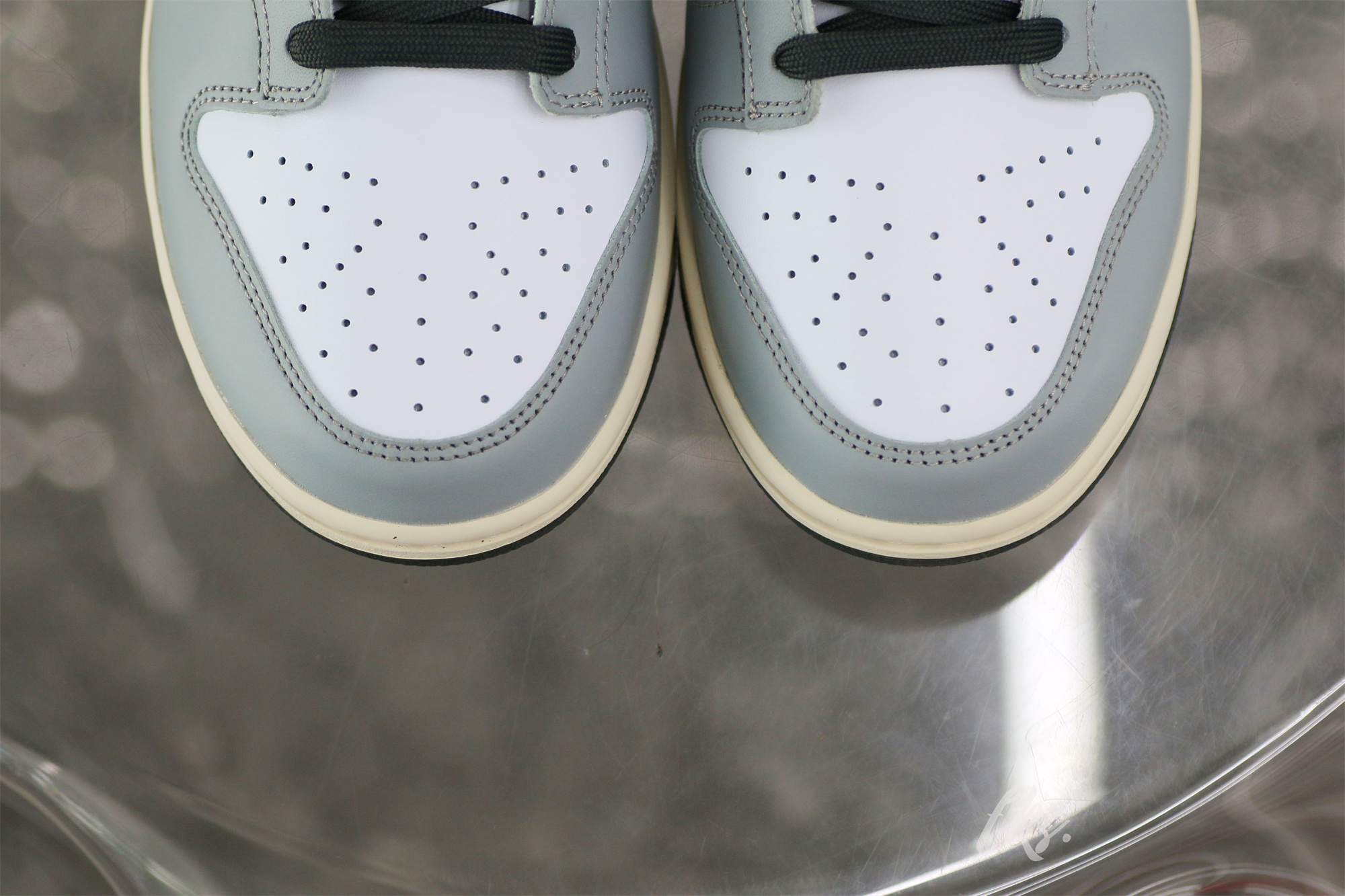 Nike Dunk Low Light Smoke Grey