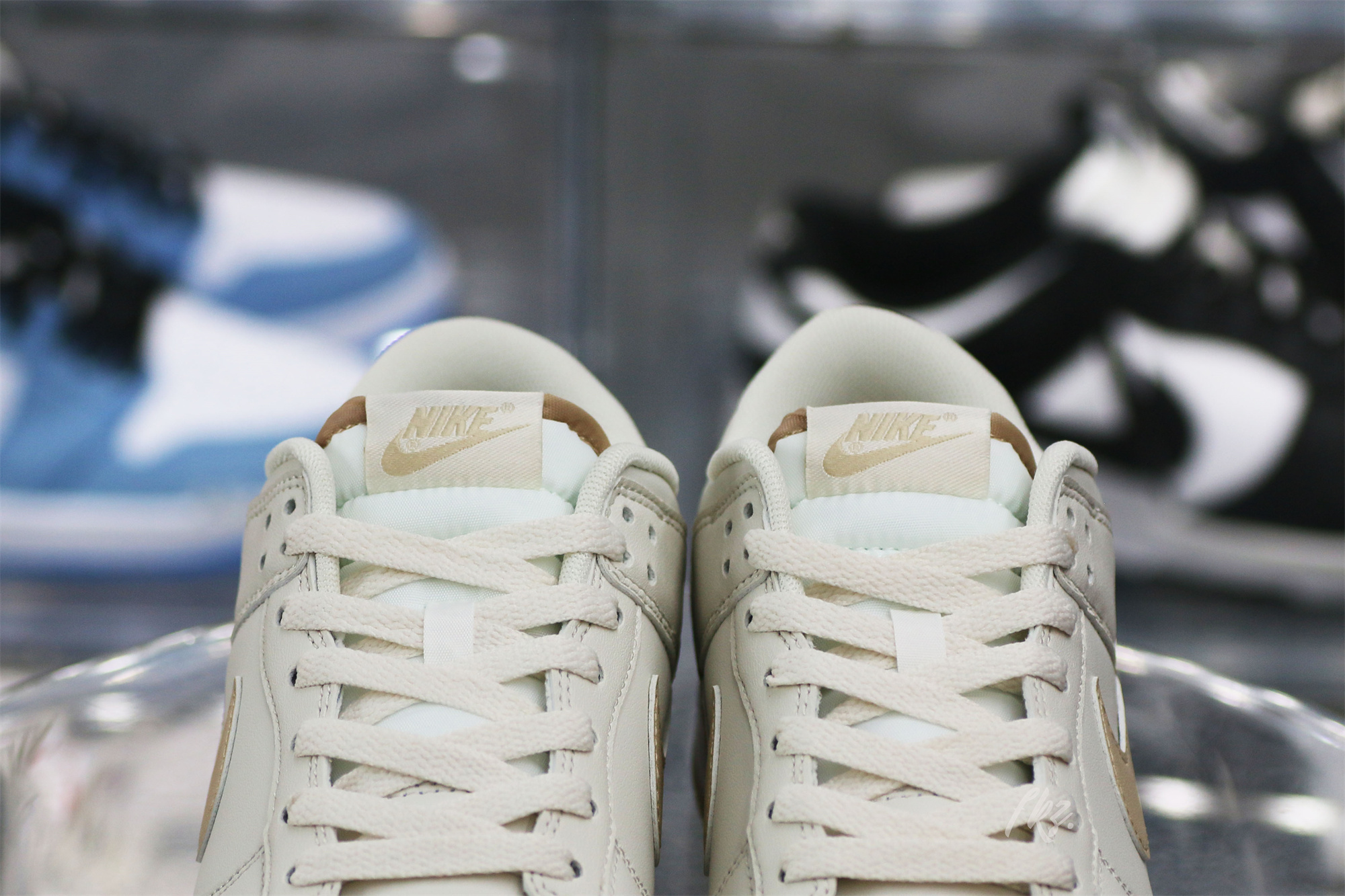 Nike Dunk Low Phantom Sanddrift