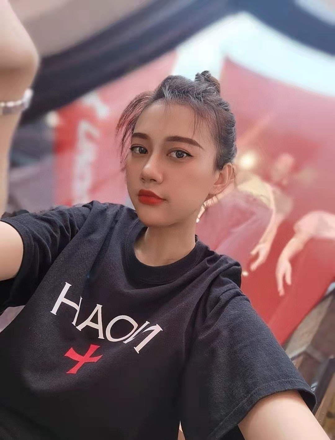 NOAH cross print letter short sleeve