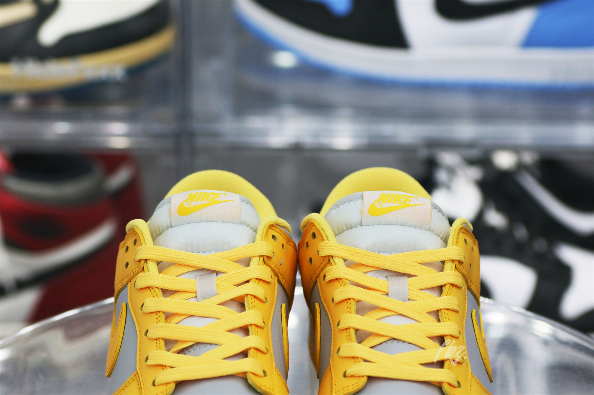 Nike Dunk Low Citron Pulse (Women’s)