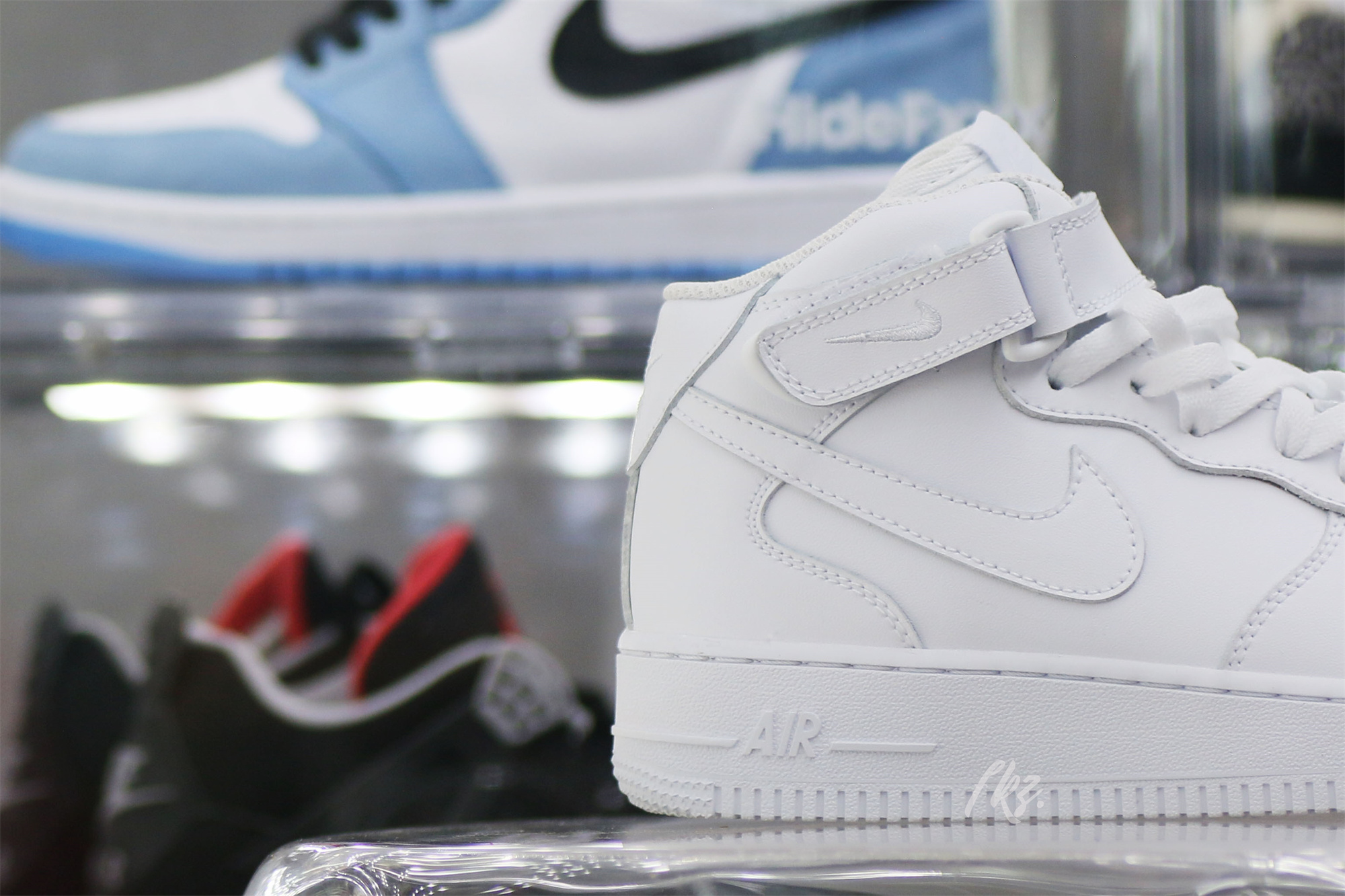 Nike Air Force 1 Mid ’07 White