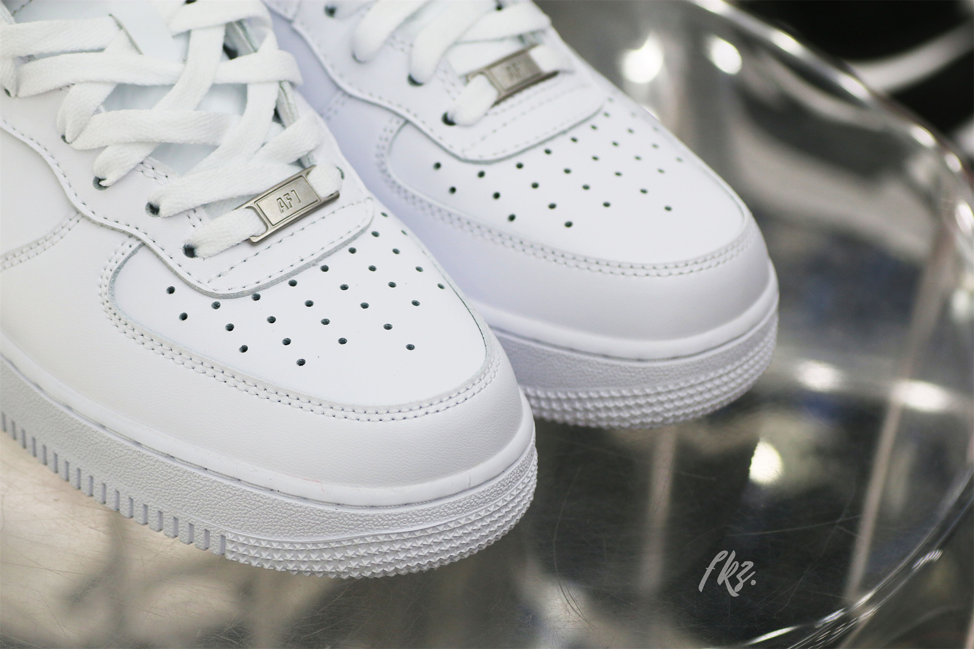 Nike Air Force 1 Mid ’07 White