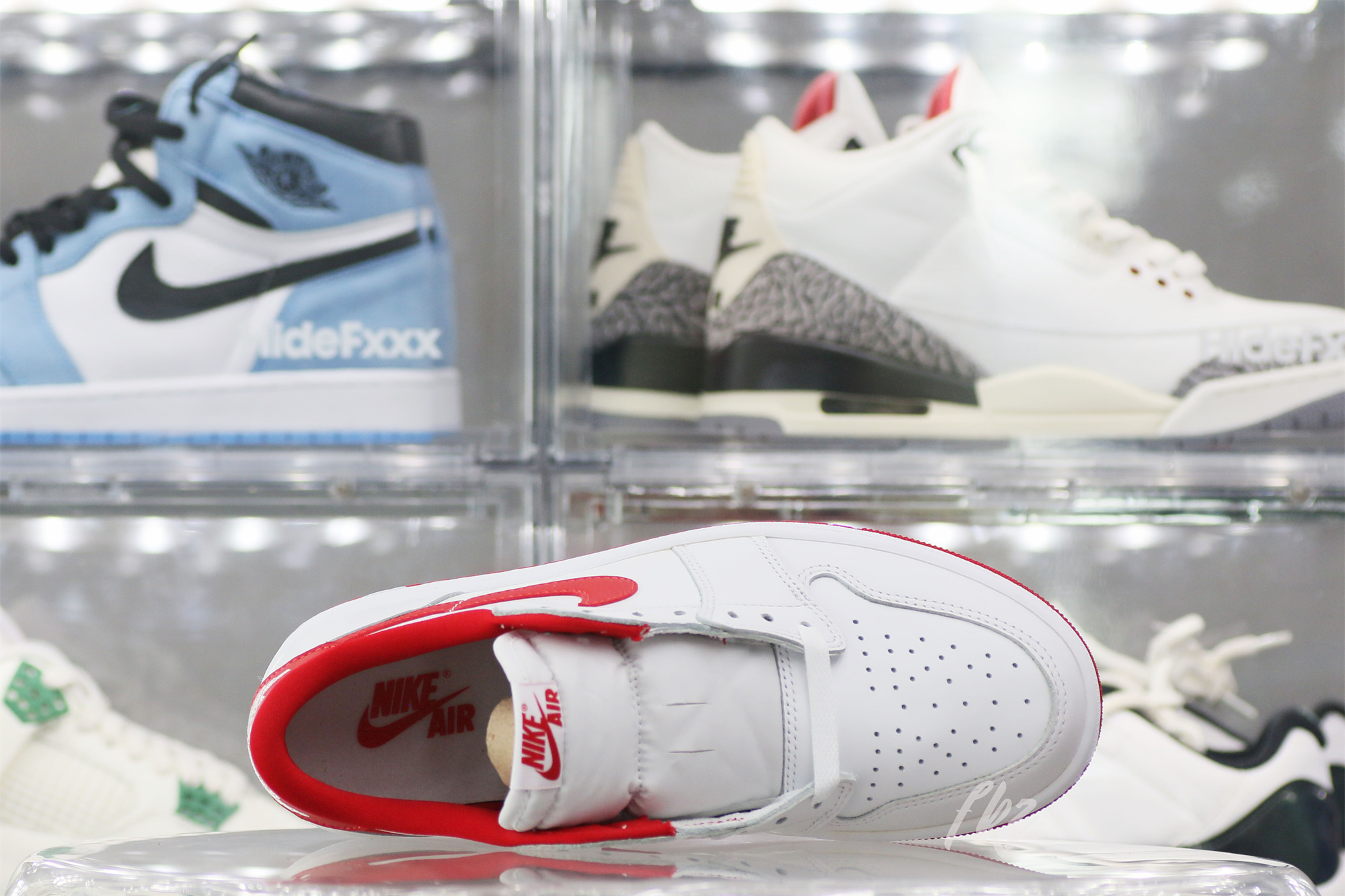 Air Jordan 1 Low University Red