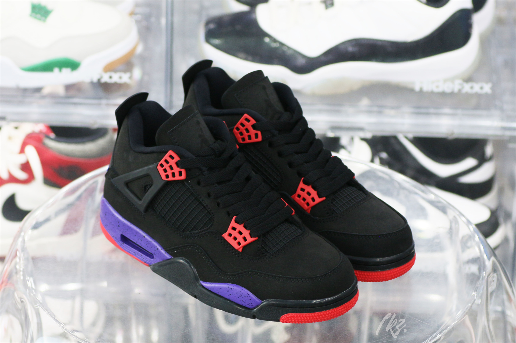 Air Jordan 4 Retro Raptors（2018）