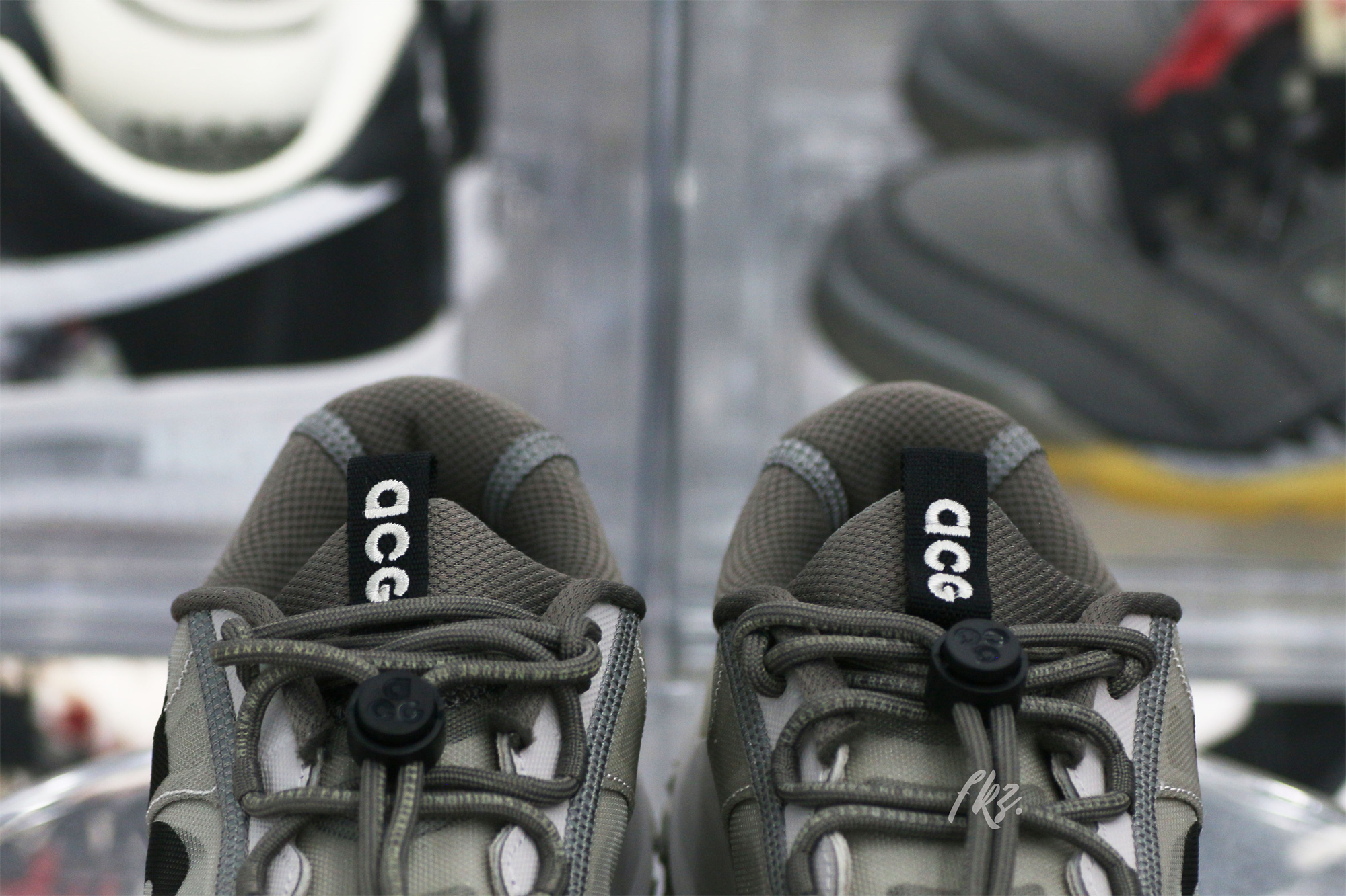 Nike ACG Mountain Fly 2 Low Light Iron Ore