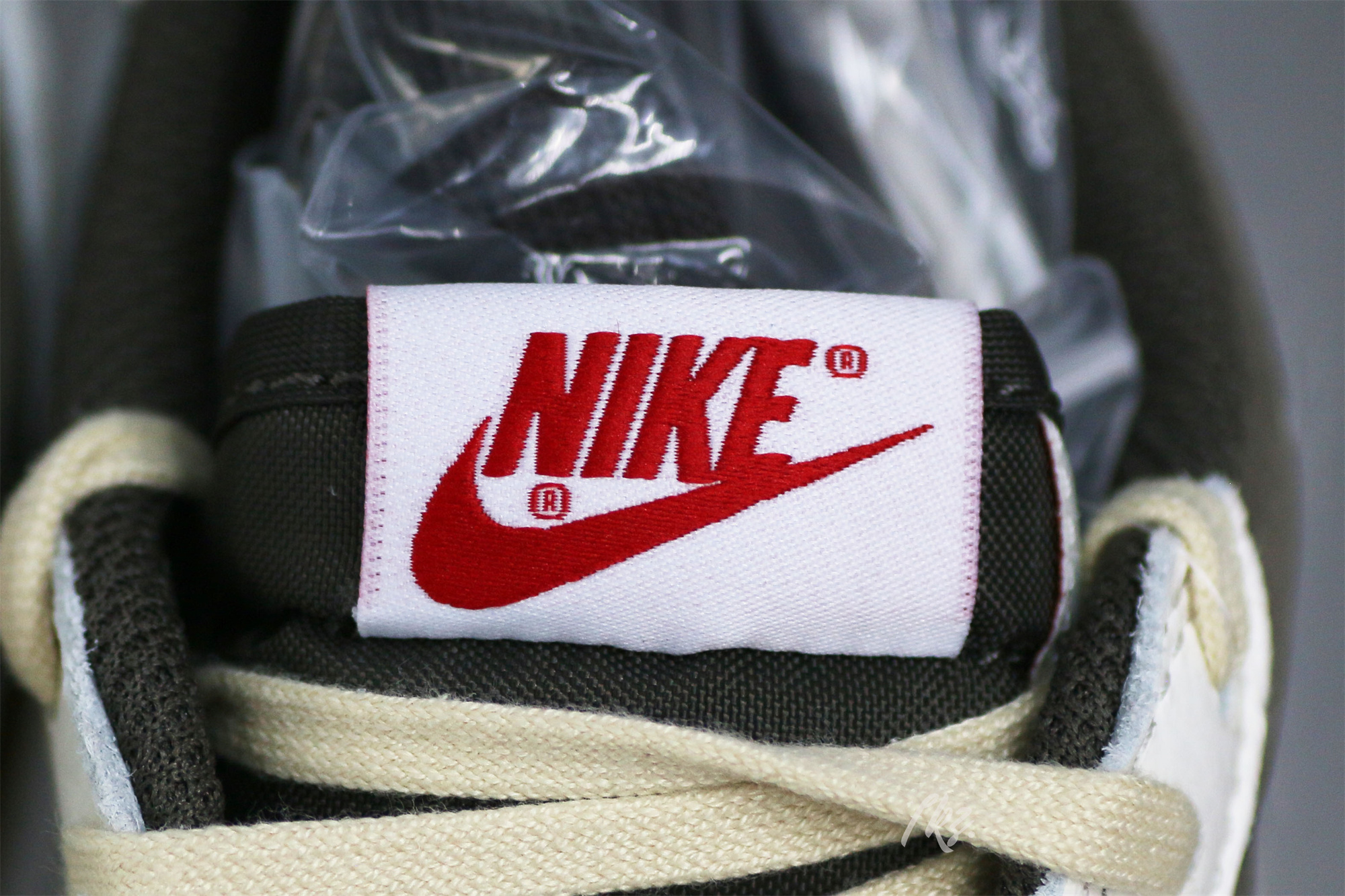 Travis Scott x Jordan 1 Retro Low OG SP Reverse Mocha Kid (LN5 A1)