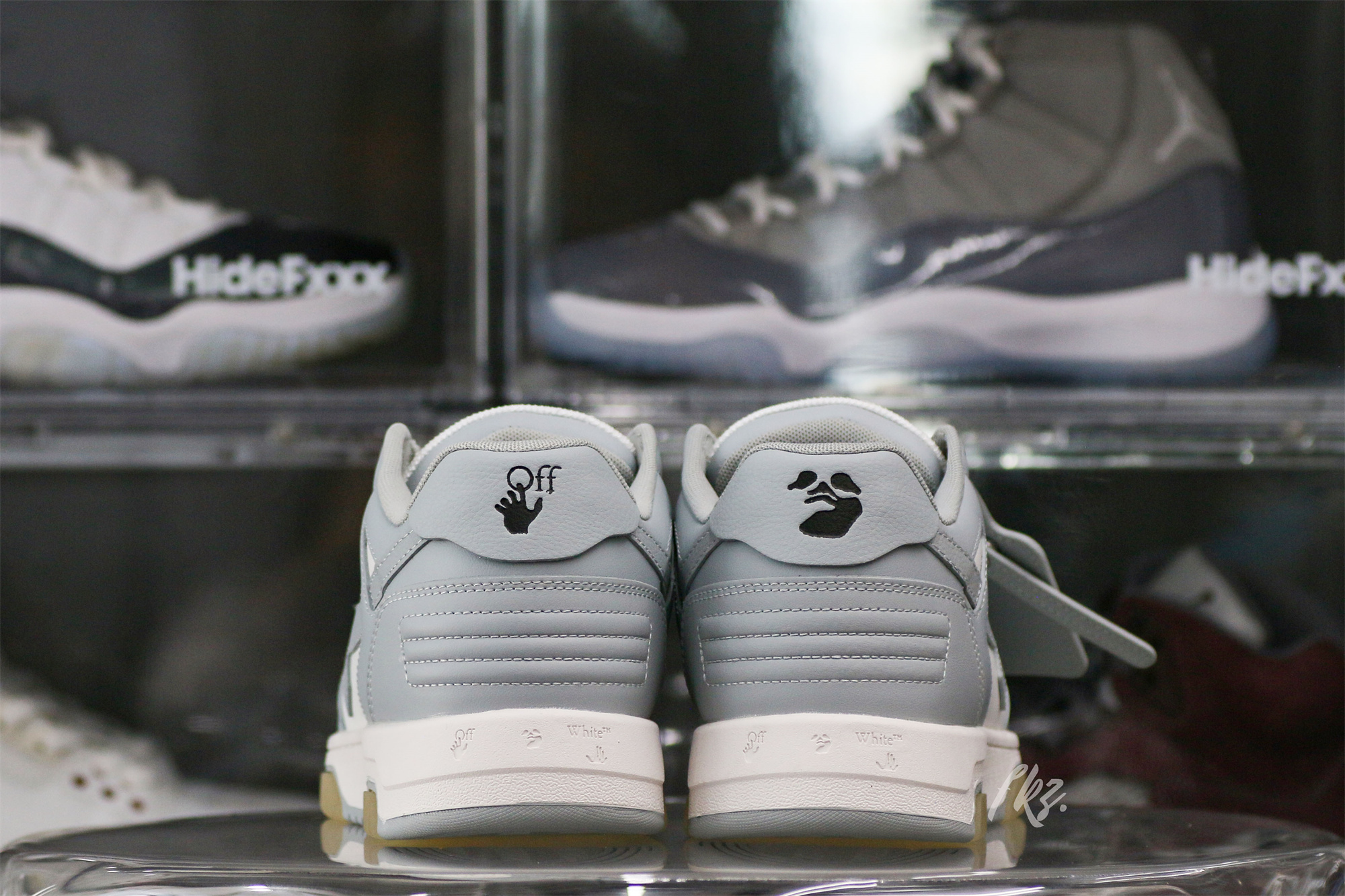 OFF-WHITE White & Gray Out Of Office Sneakers