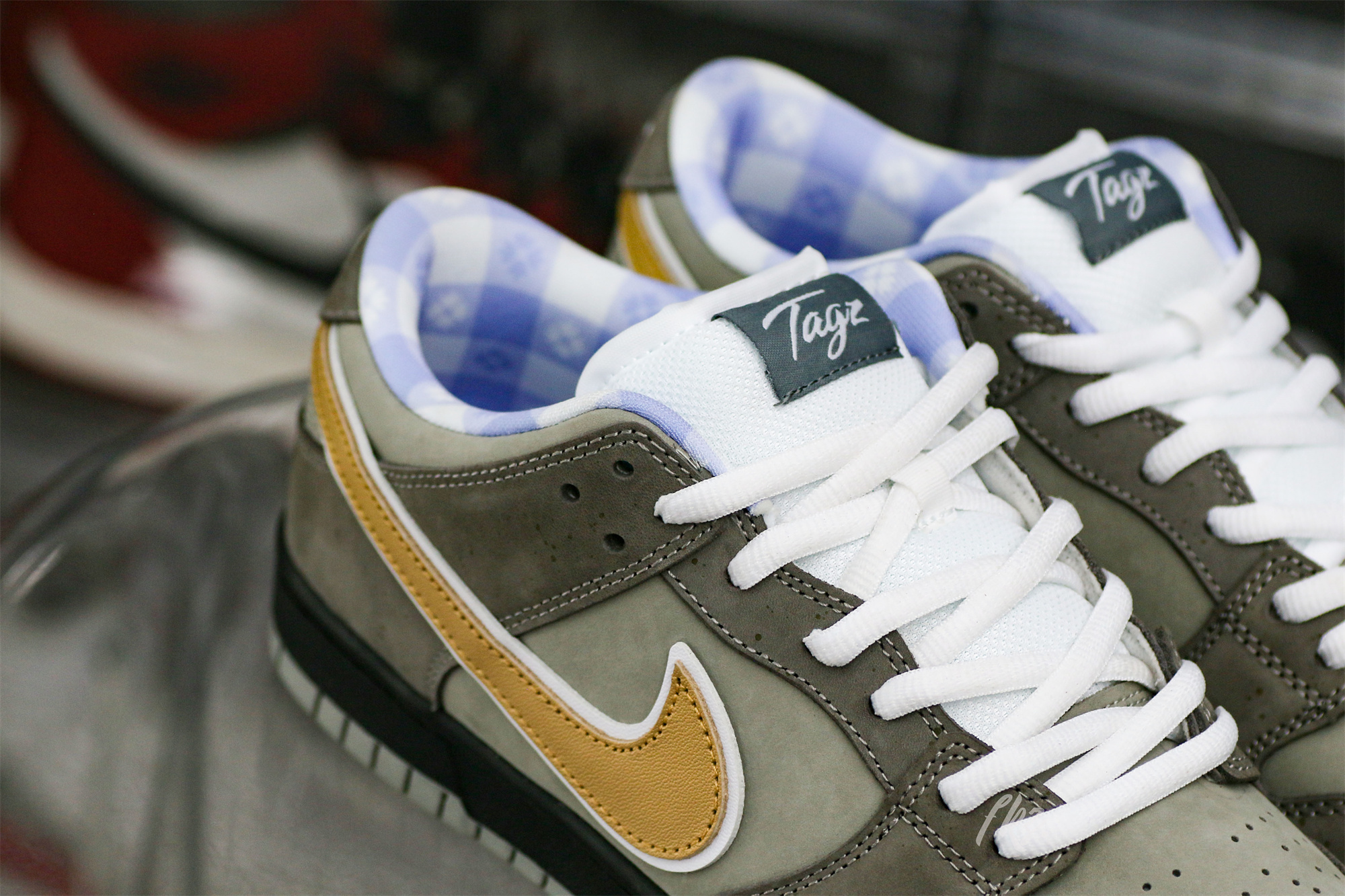 Nike SB Dunk Low Brown Lobster