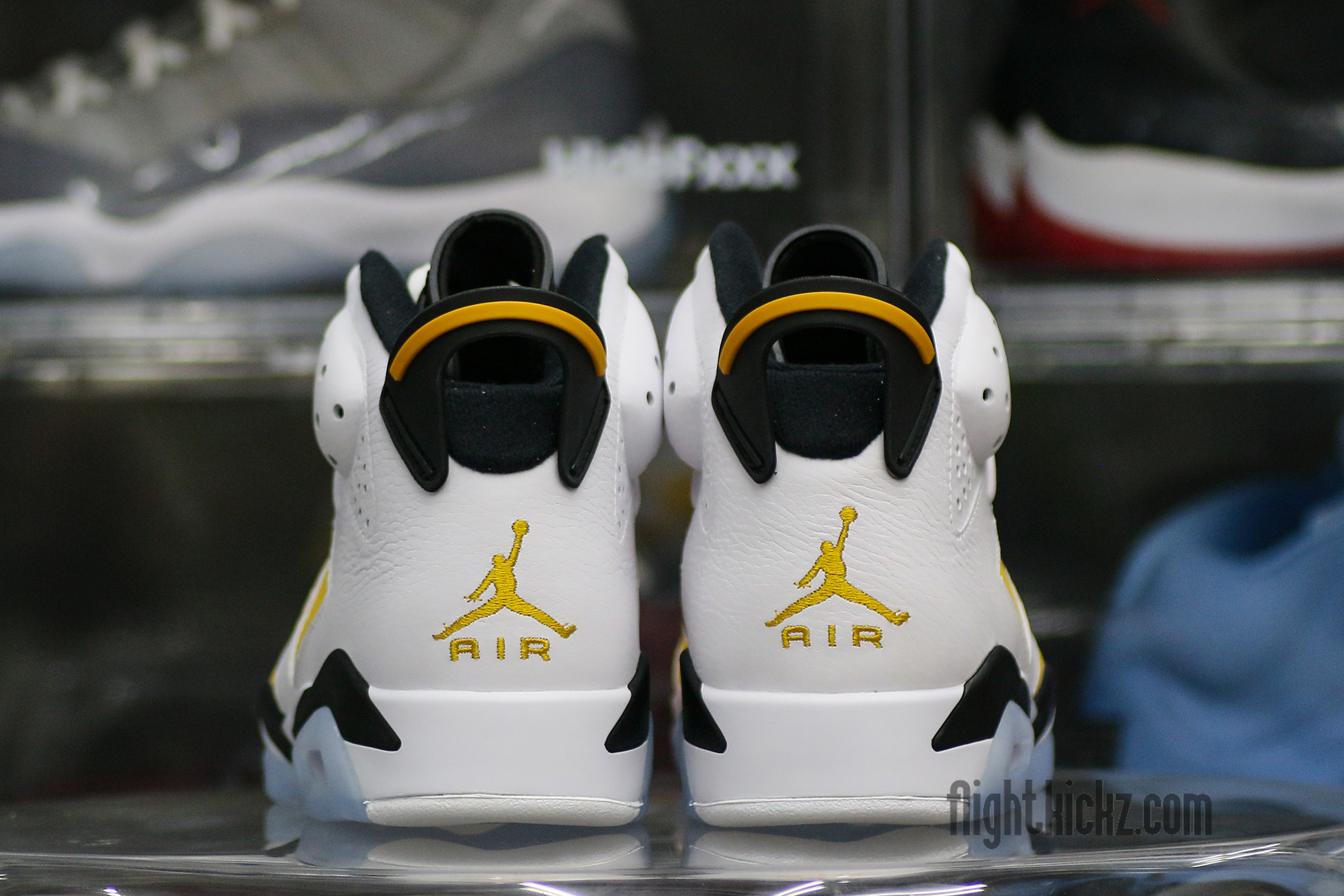 Air Jordan 6 Retro Yellow Ochre