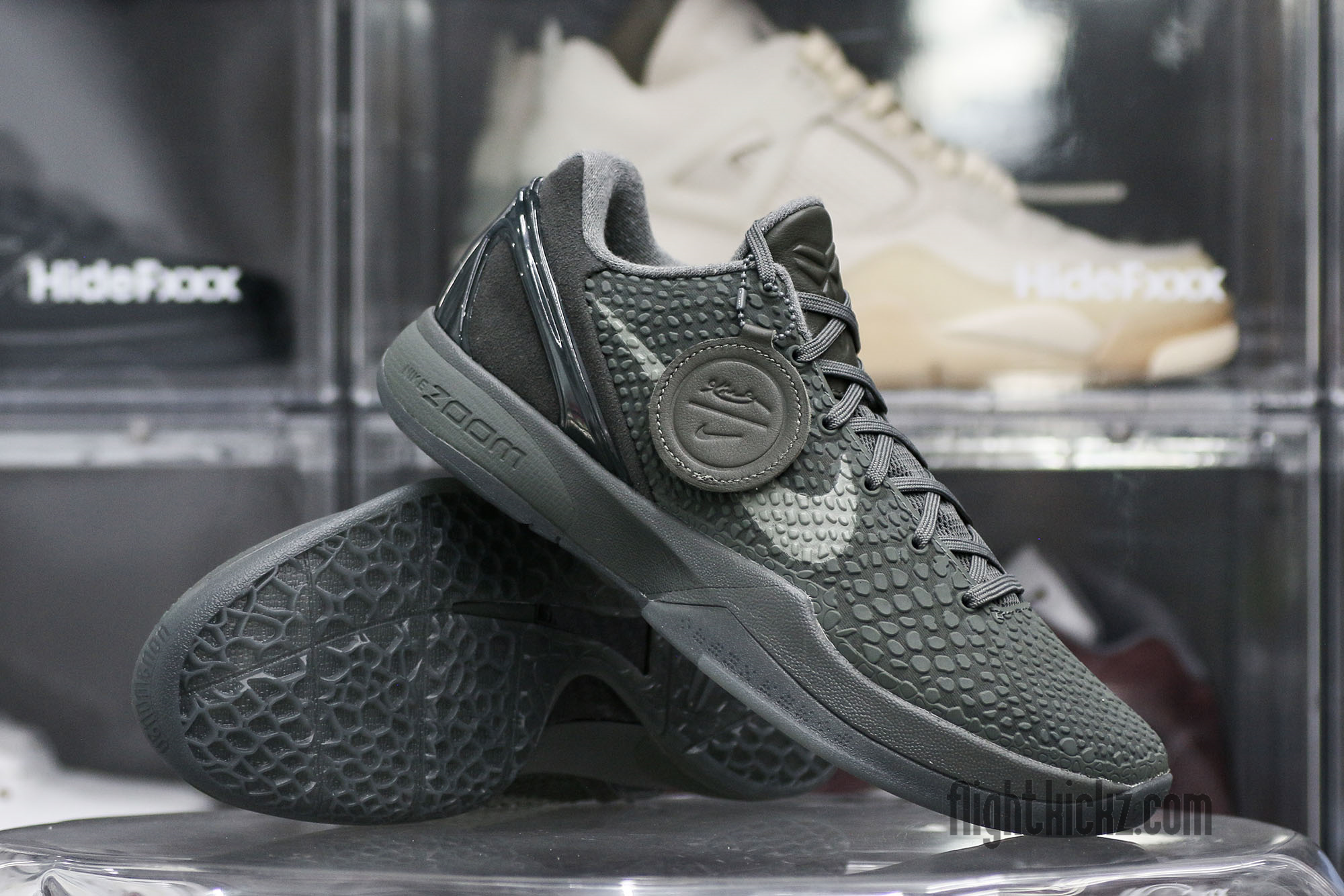 Zoom Kobe 6 Fade To Black 2016(A1 Batch)