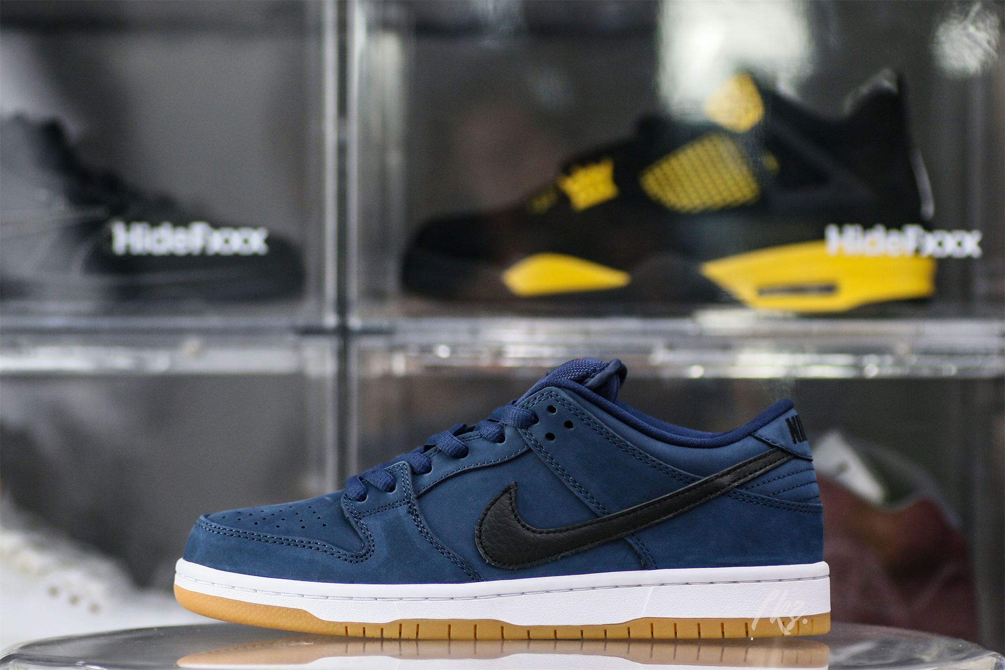 Dunk Low Pro ISO SB Navy Gum