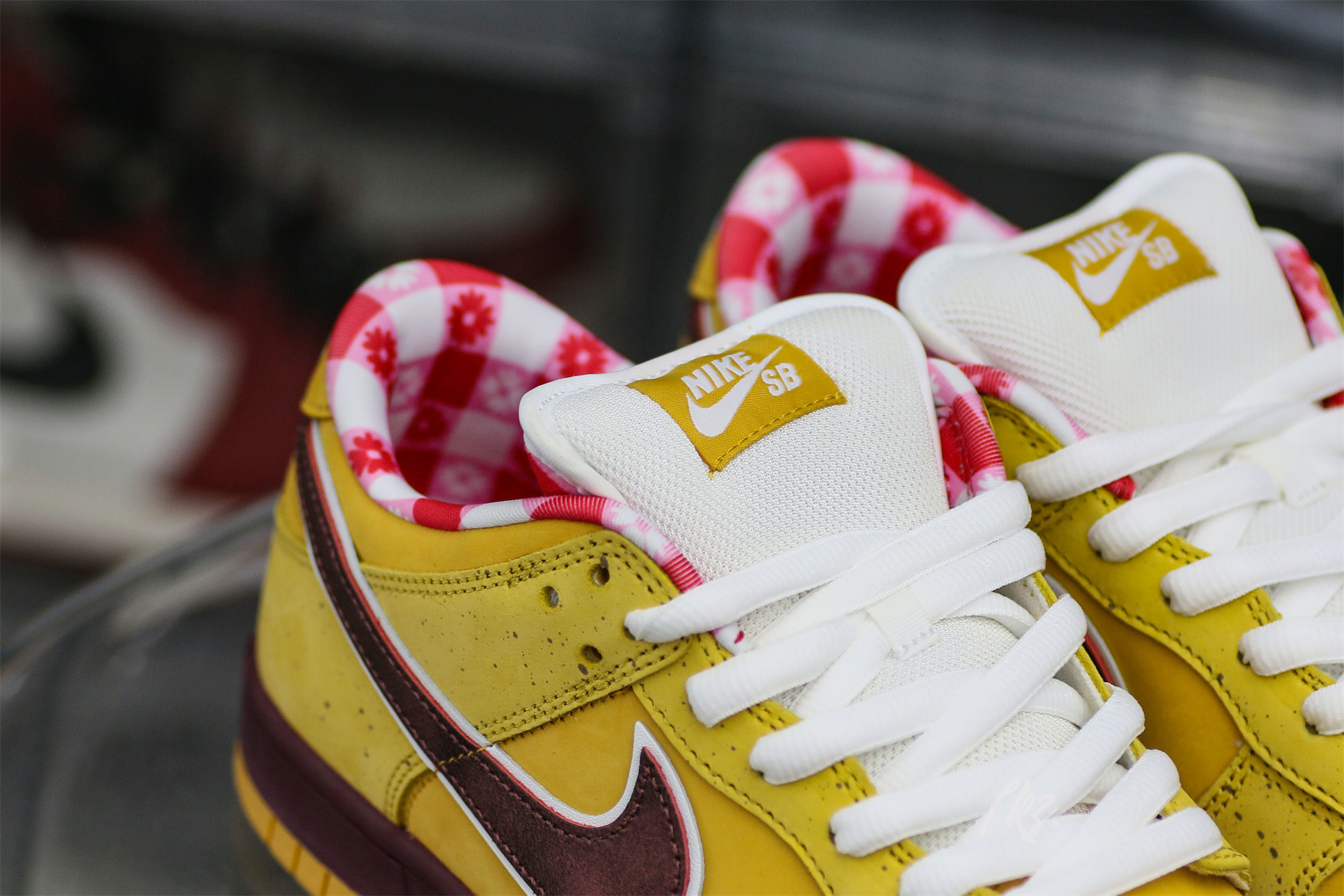 Nike SB Dunk Low Yellow Lobster
