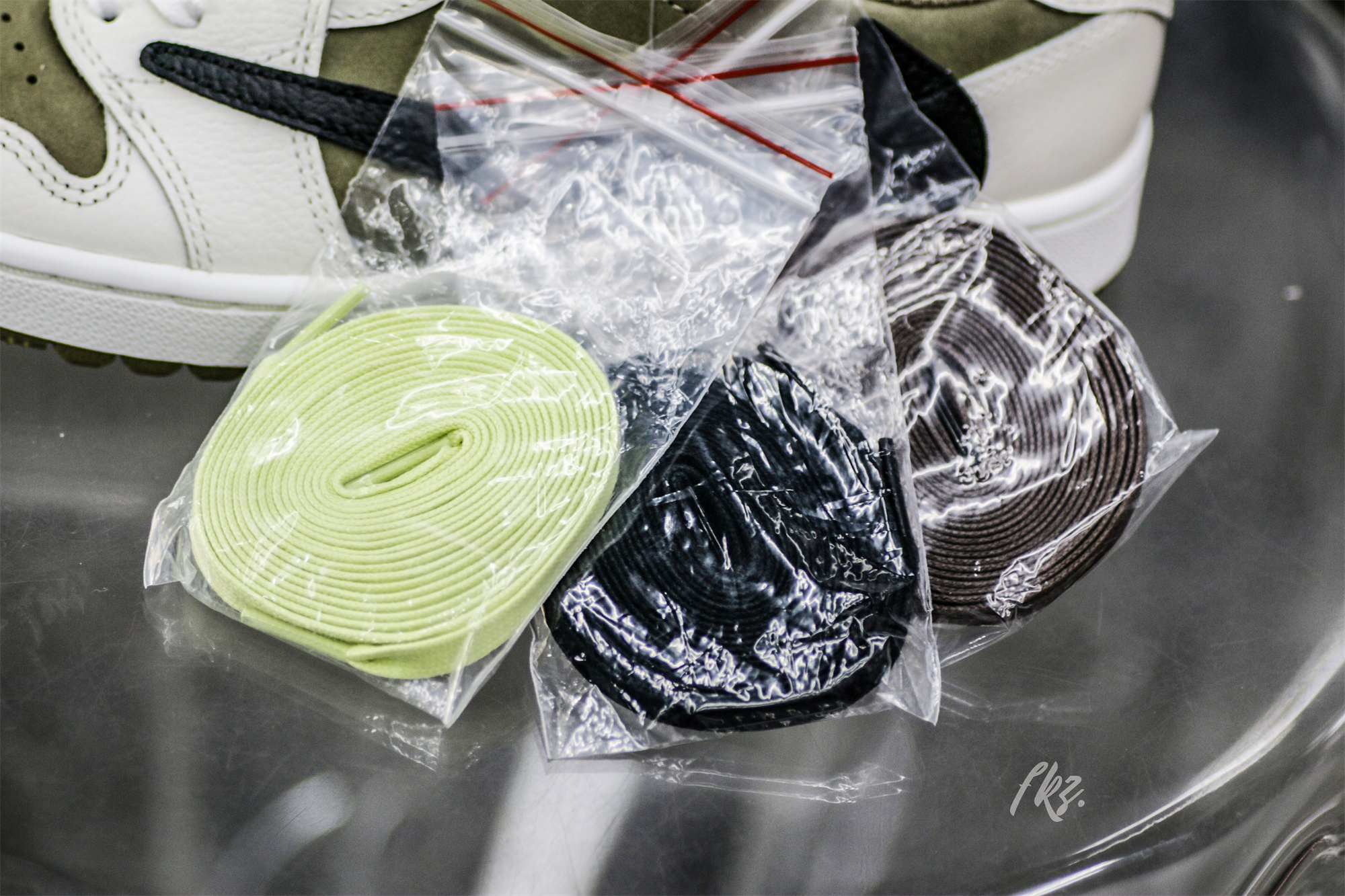 Travis Scott x Air Jordan 1 Low Golf Neutral Olive (LN5 A1)