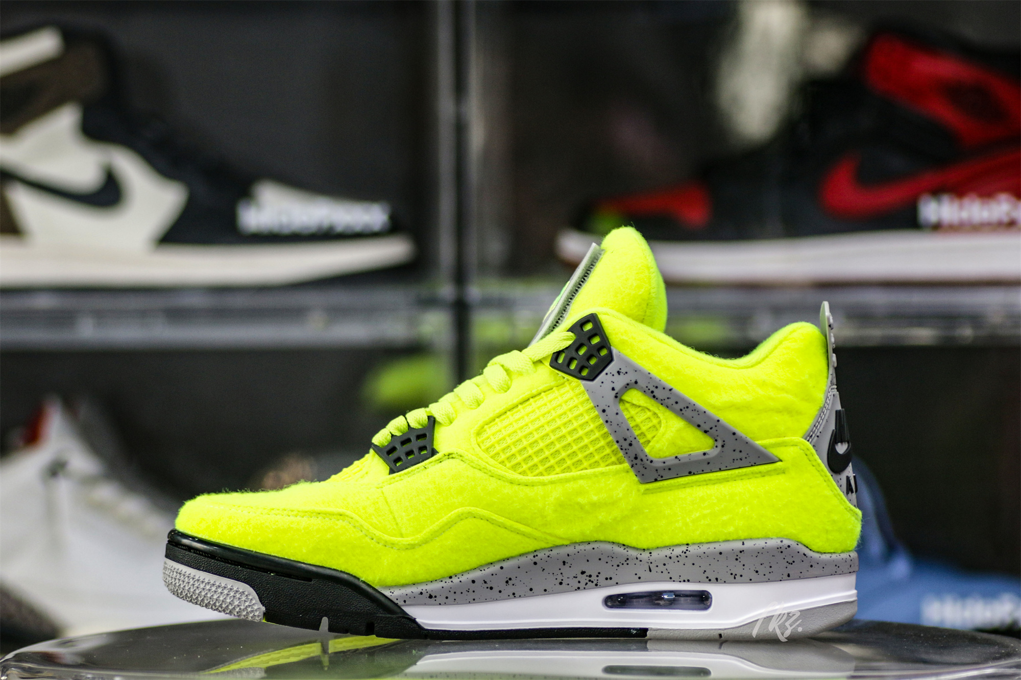Air Jordan 4 “Tennis Ball” Custom Atomic Green/Black