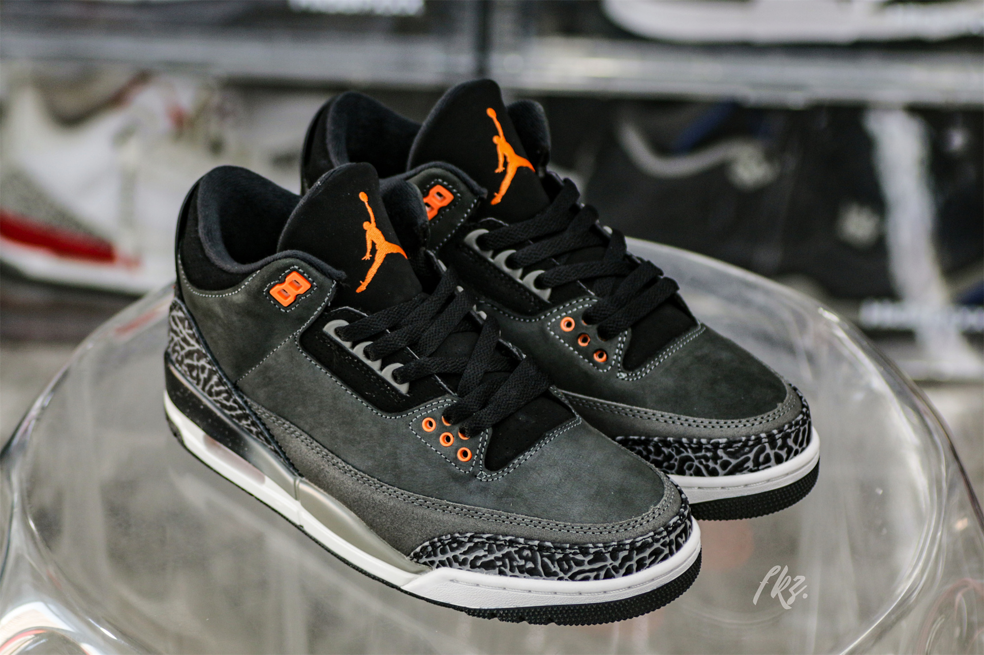 Air Jordan 3 Retro Fear Pack 2023