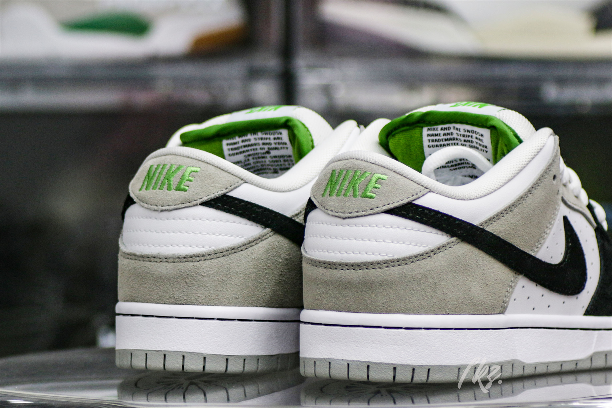 Nike SB Dunk Low Chlorophyll