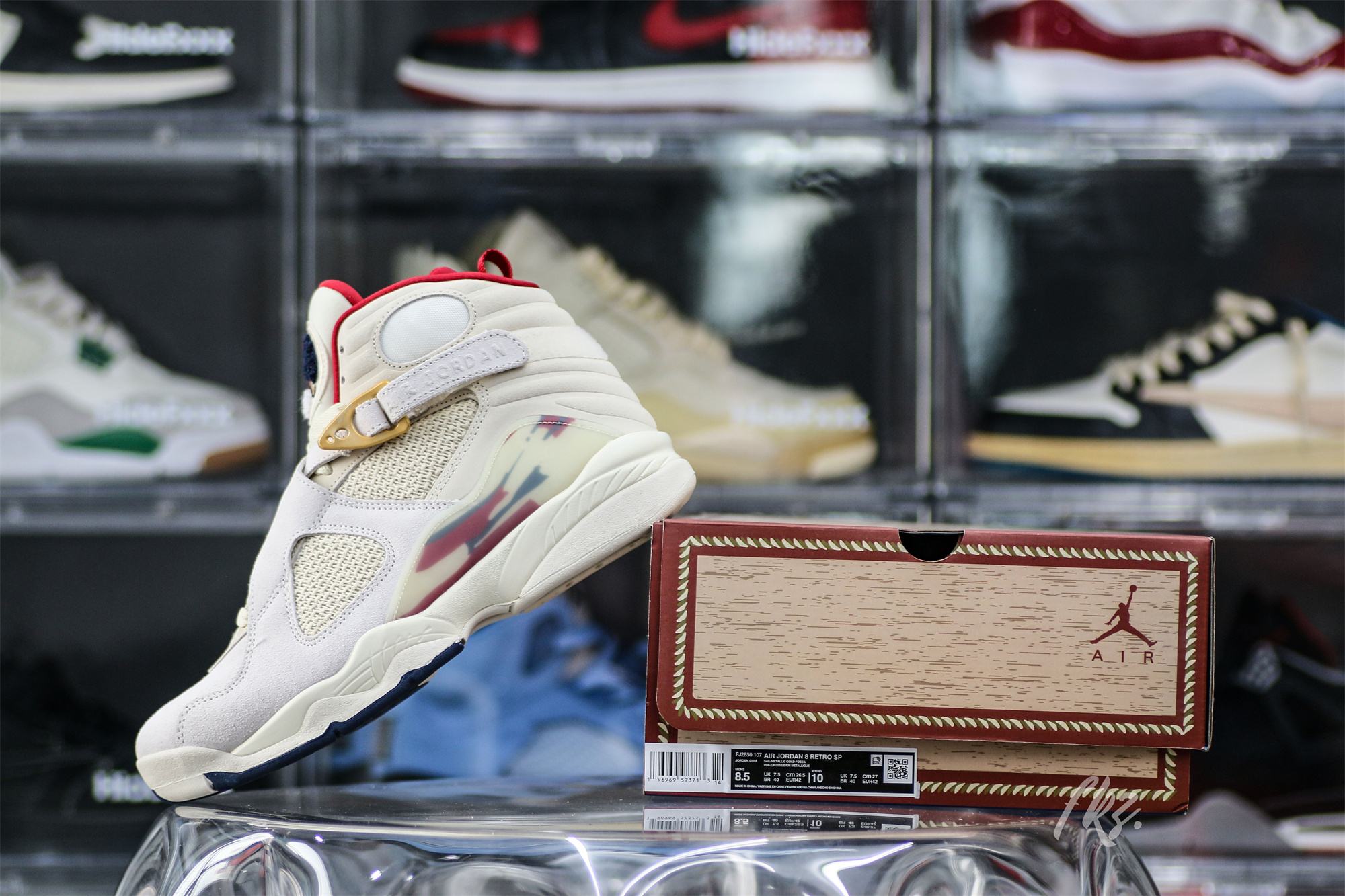 SoleFly X Air Jordan 8 Retro SP Mi Casa Es Su Casa