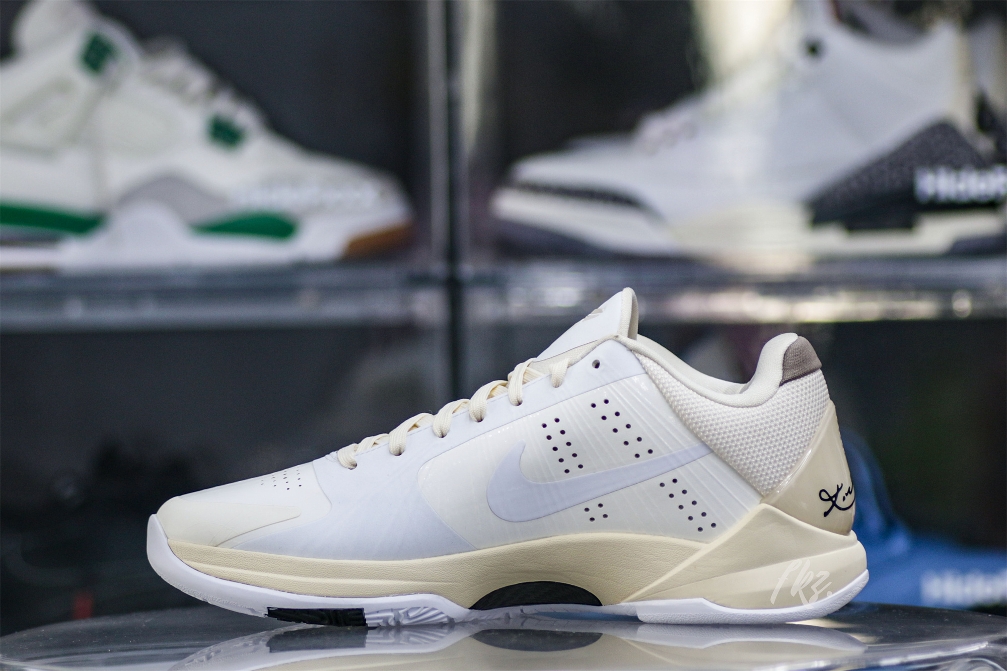 Off White x Nike Zoom Kobe 5 Custom Shoes(A1 Batch)