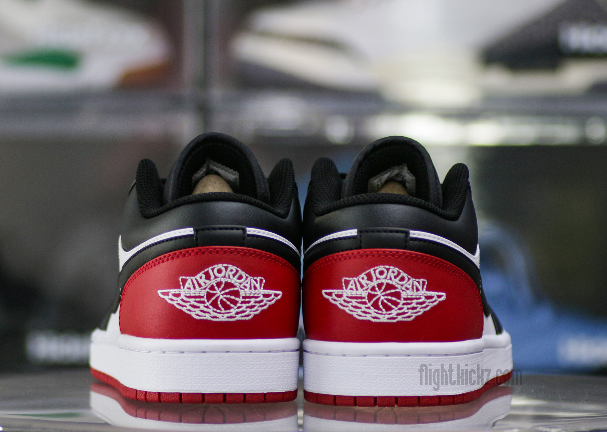 Air Jordan 1 Low Bred Toe 2.0（2023）