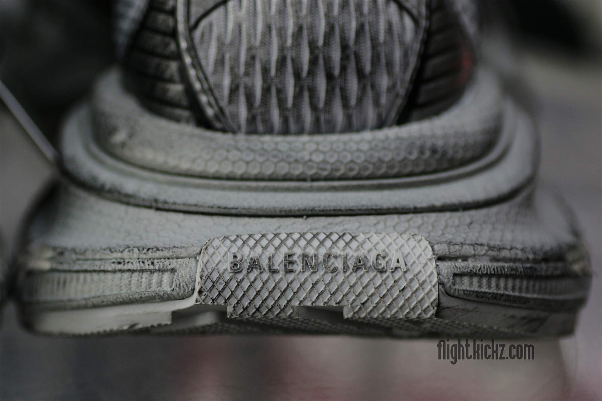 Balenciag* 3XL Sneaker ‘Worn‑Out ‑ Gray’