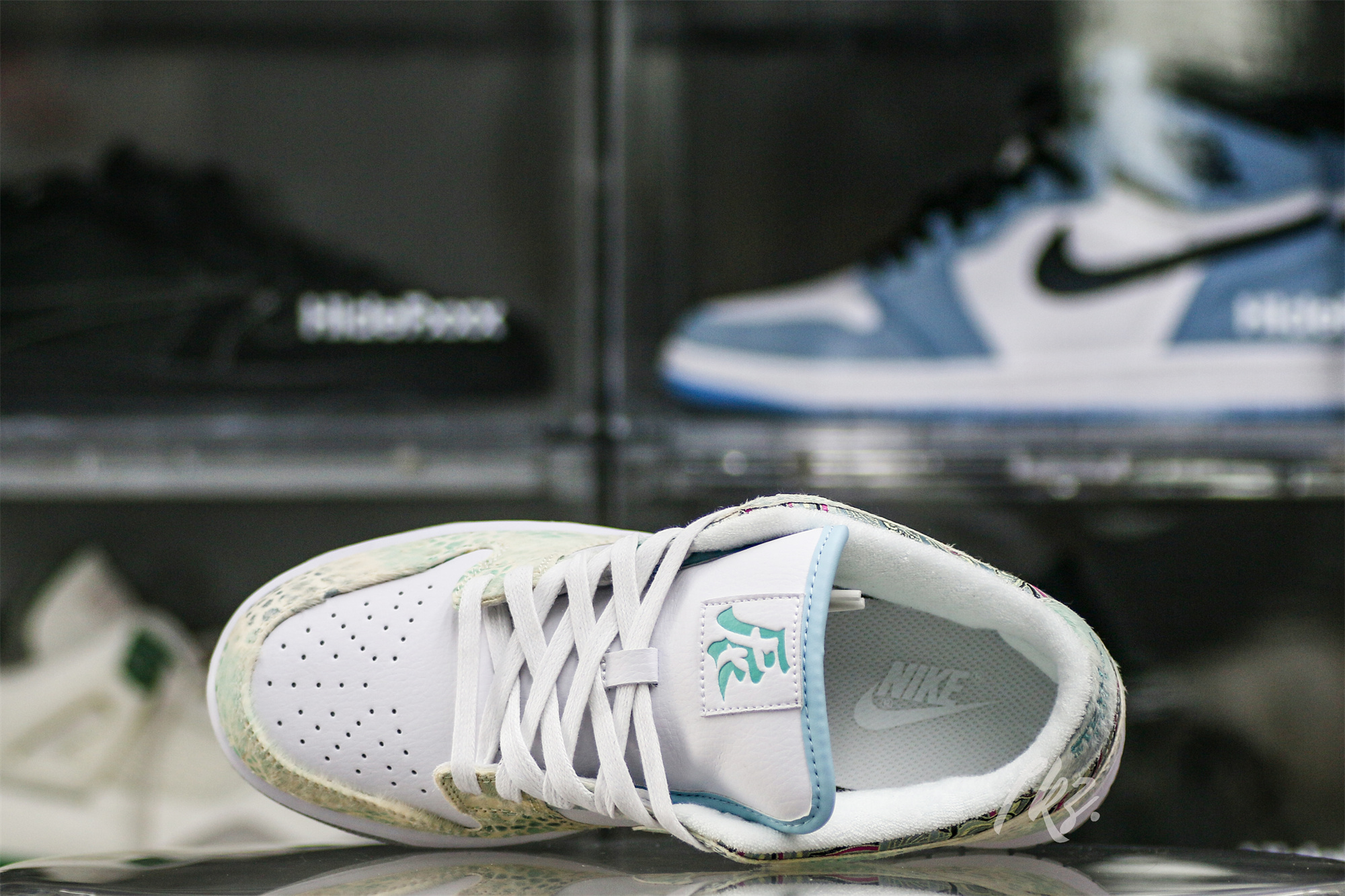 Nike Dunk Low Steam Puppet GNY 2024