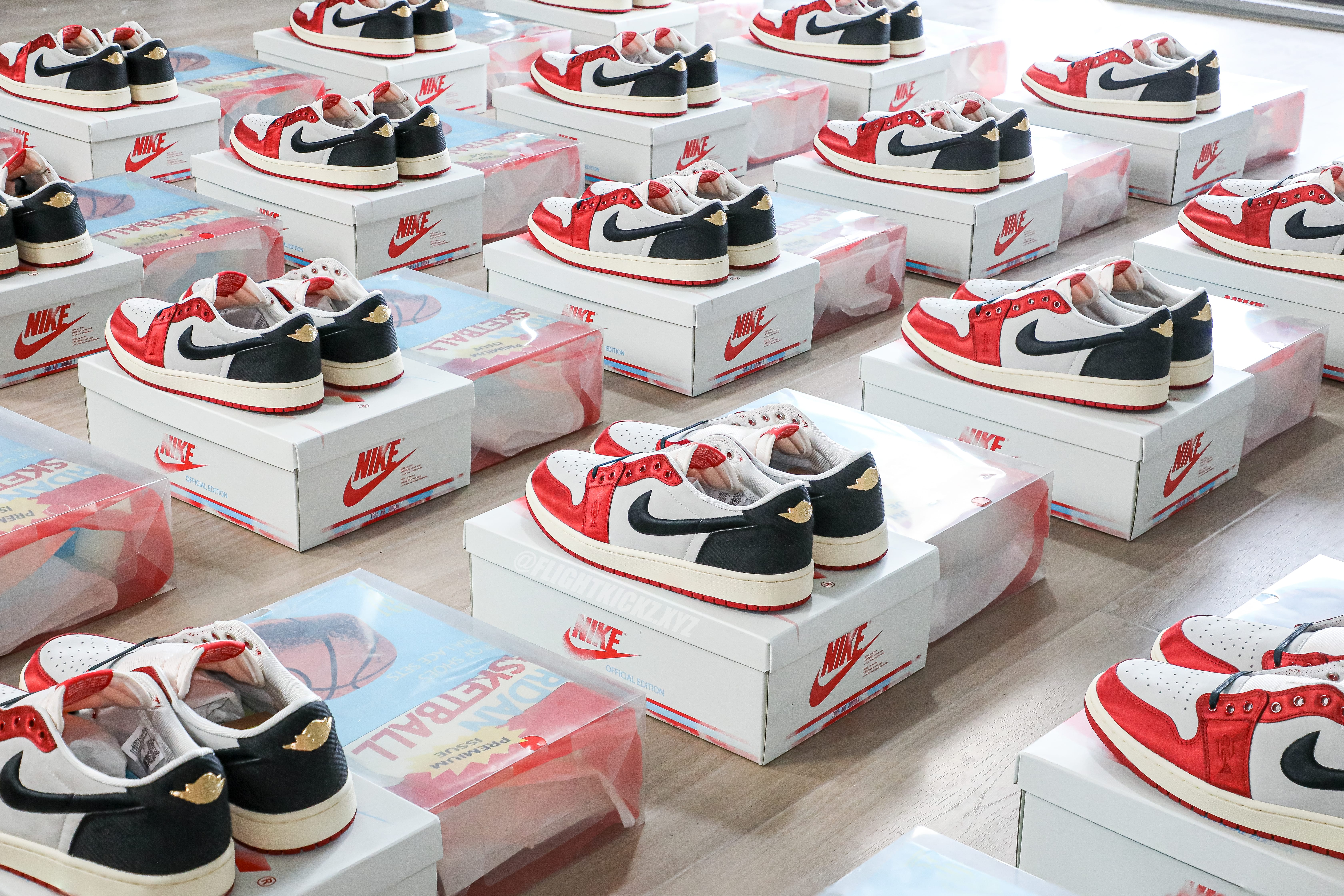 Trophy Room X Air Jordan 1 Retro Low OG SP Away 2024（LN5 A1 Batch）