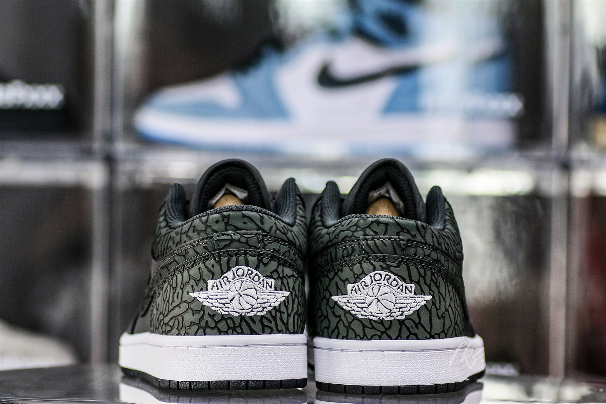 Air Jordan 1 Low SE Black Elephant