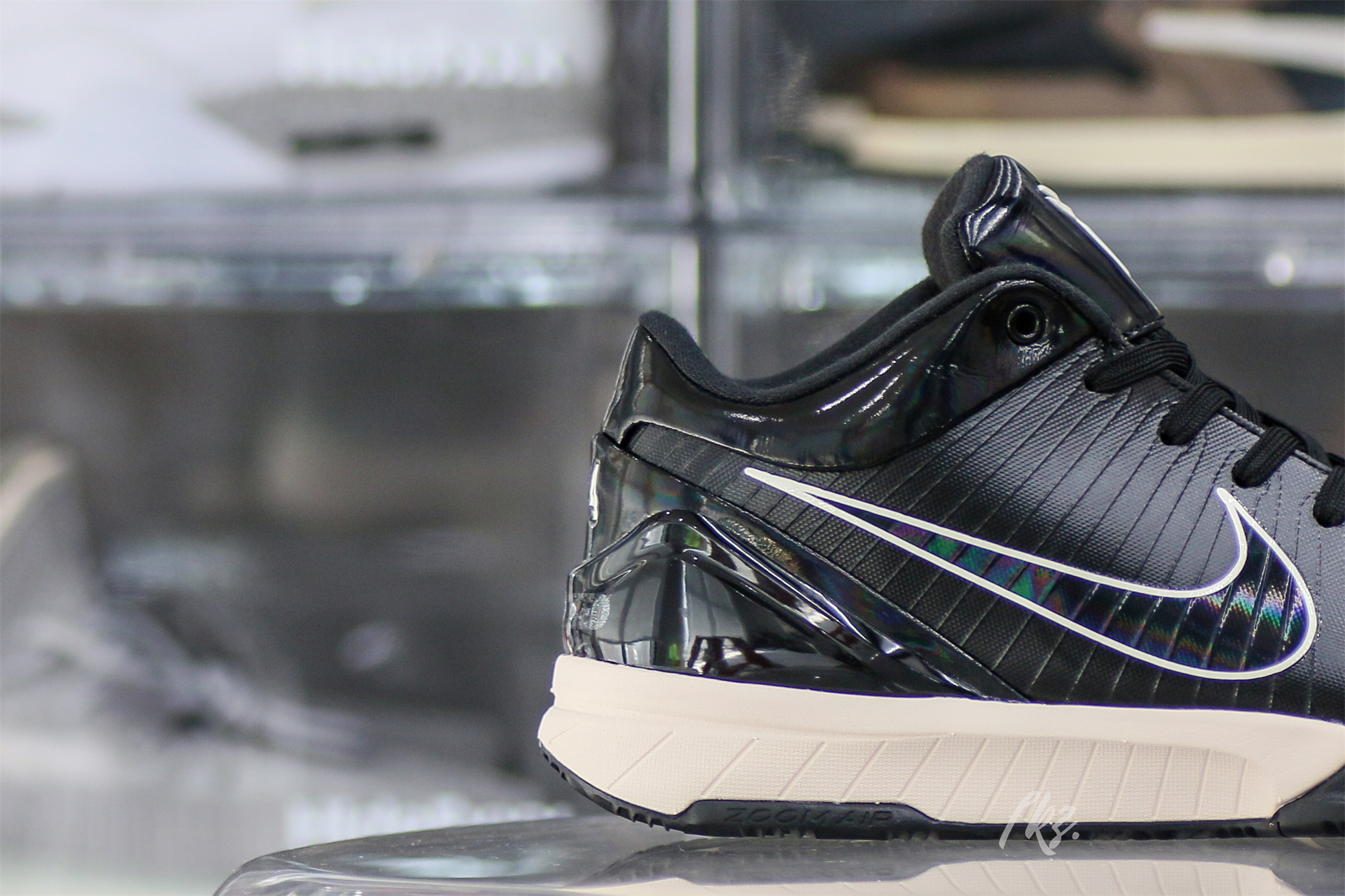 Undefeated X Kobe 4 Protro Black Mamba(A1 Batch)